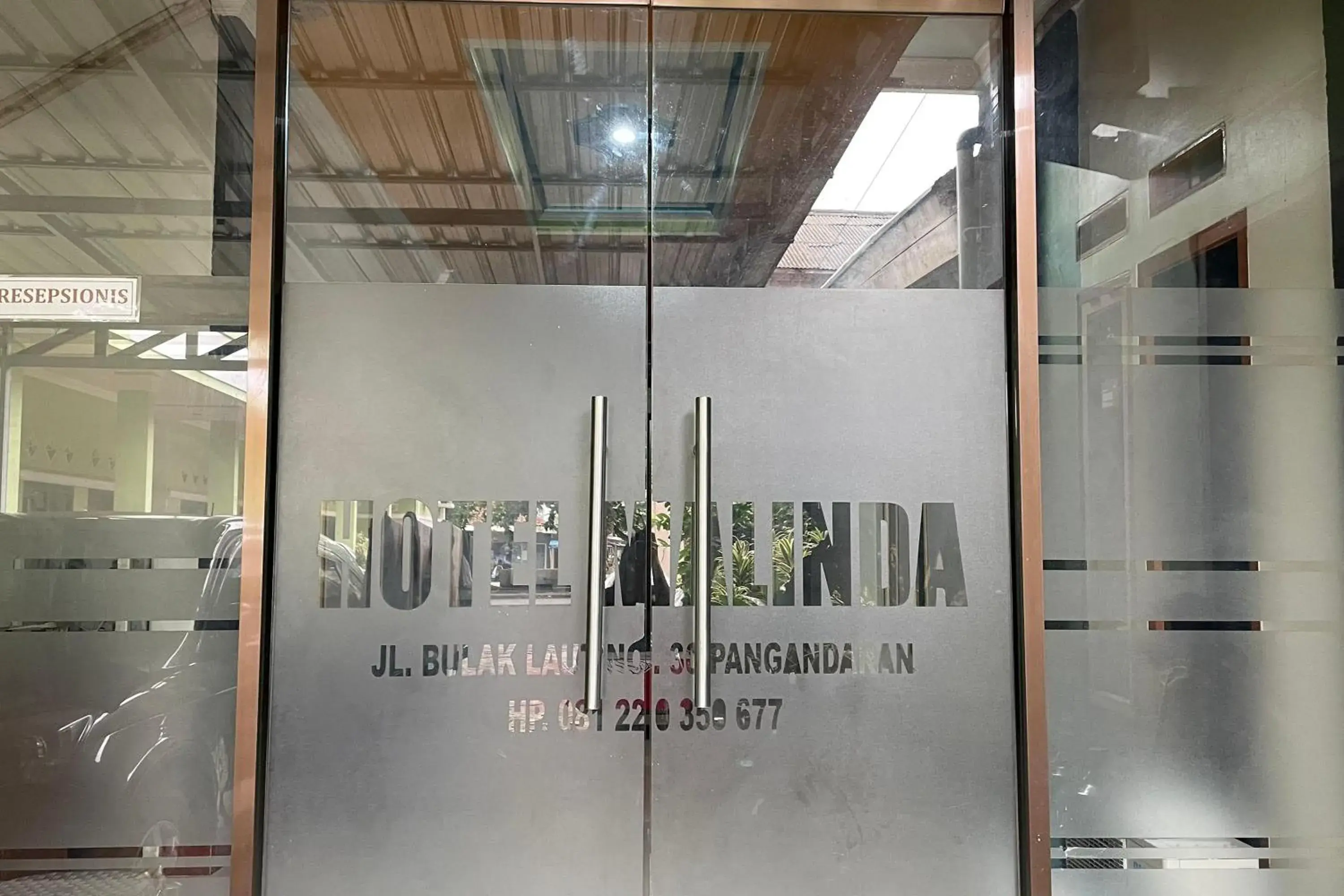 Facade/entrance in Hotel Malinda Pangandaran Facade/entrance in Hotel Malinda Pangandaran