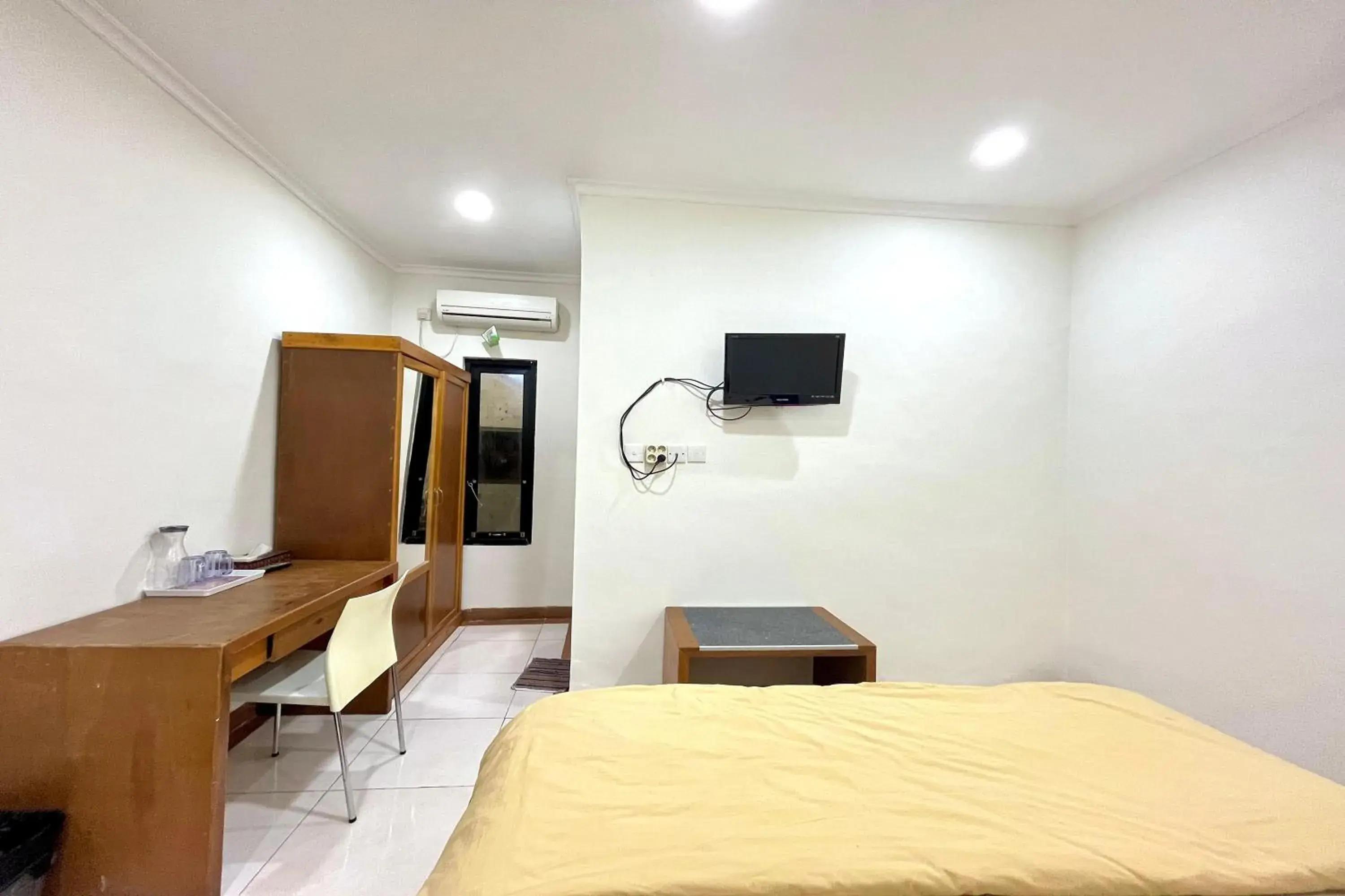 Bed in Maison Hotel Bukittinggi Bed in Maison Hotel Bukittinggi