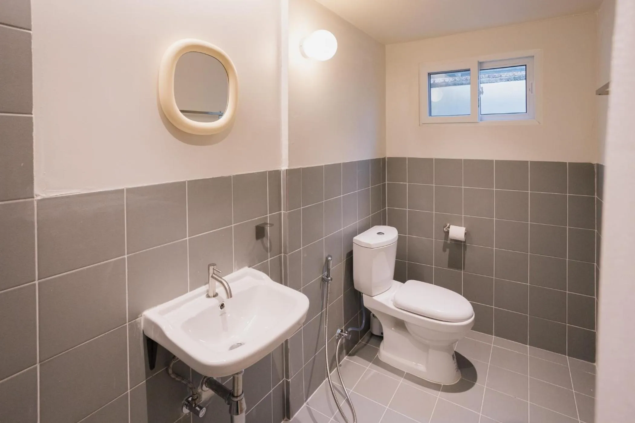 Three-Bedroom House in Liver Bird Ratchada