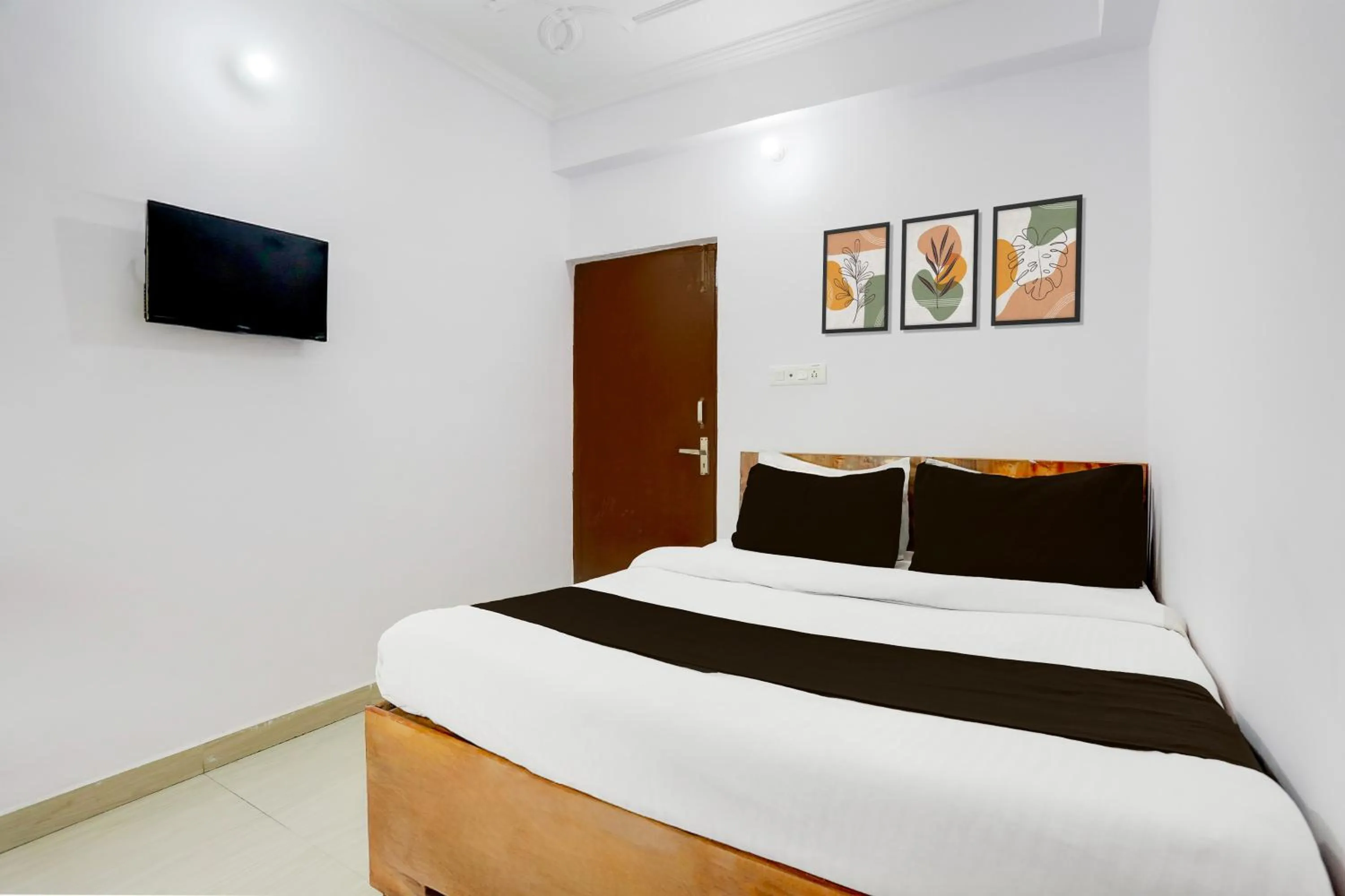 Bedroom, Bed in Super Hotel O Rajeev Nagar Formerly Happy Journey