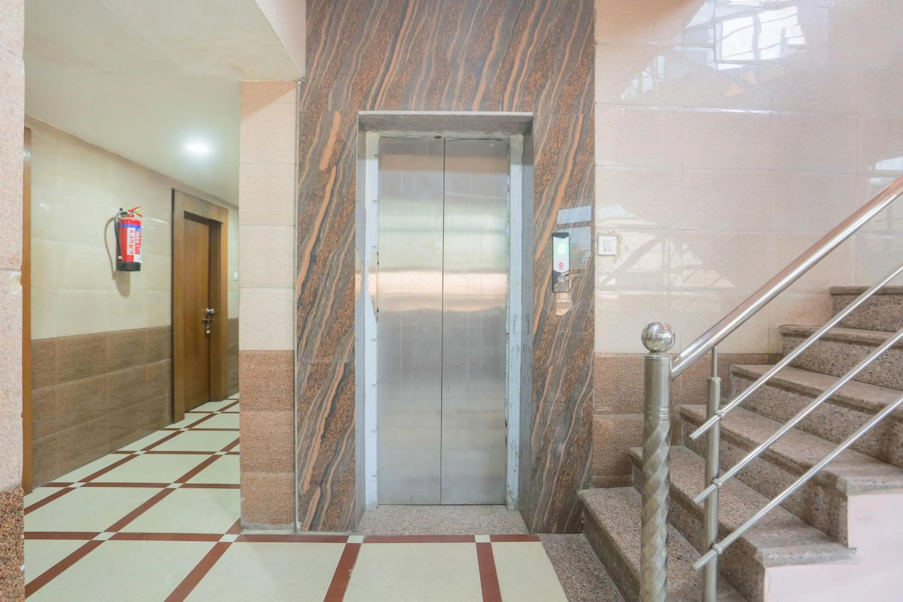 Lobby or reception in Hotel O Parao Formerly Cozy Inn