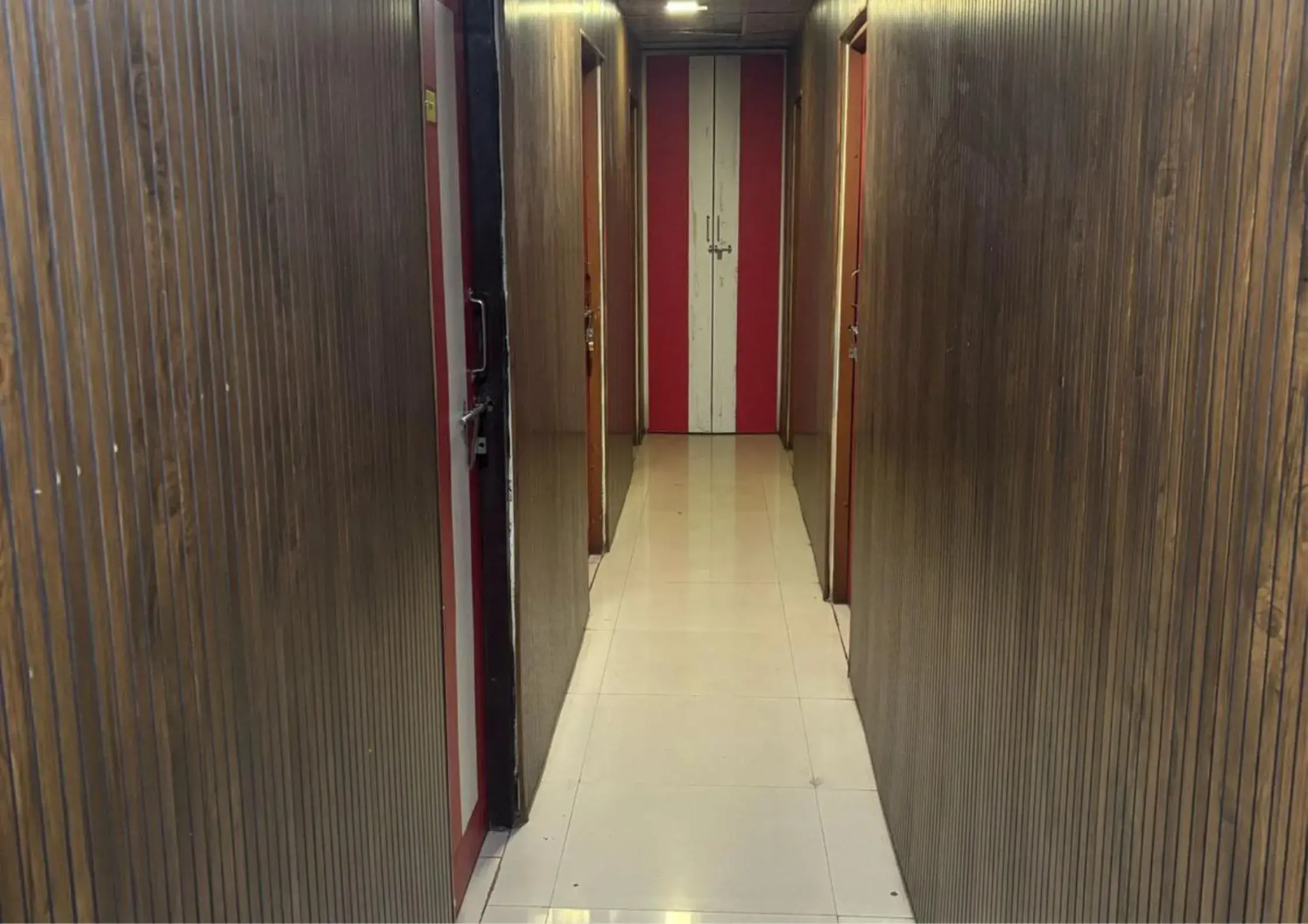 Property building in Hotel Sakinaka Inn Property building in Hotel Sakinaka Inn