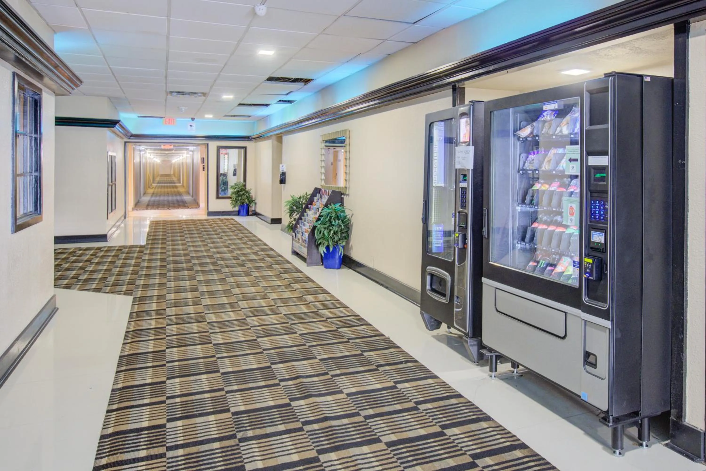 Lobby or reception in Capital O Duncanville Tx