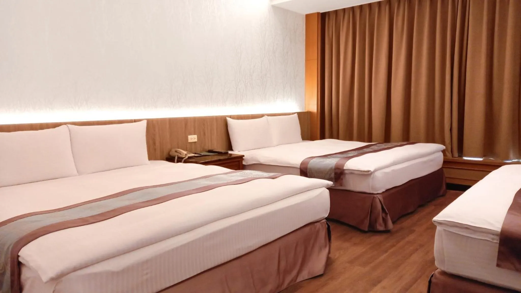Bed in Zhong Ke Hotel