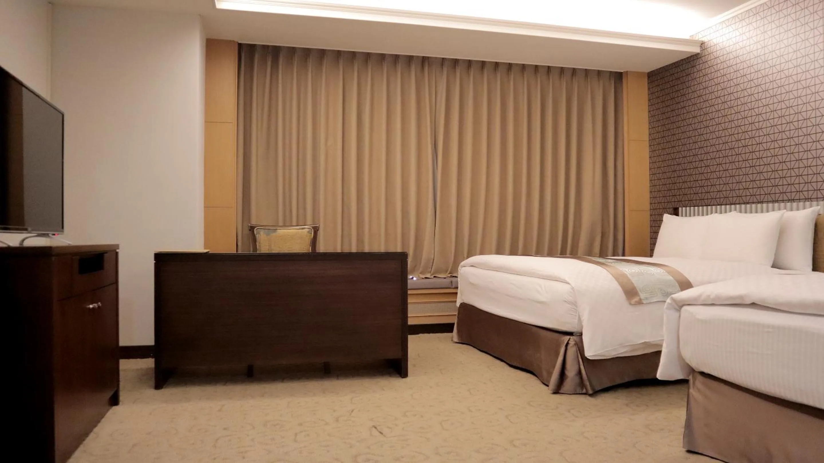 Bedroom, Bed in Zhong Ke Hotel