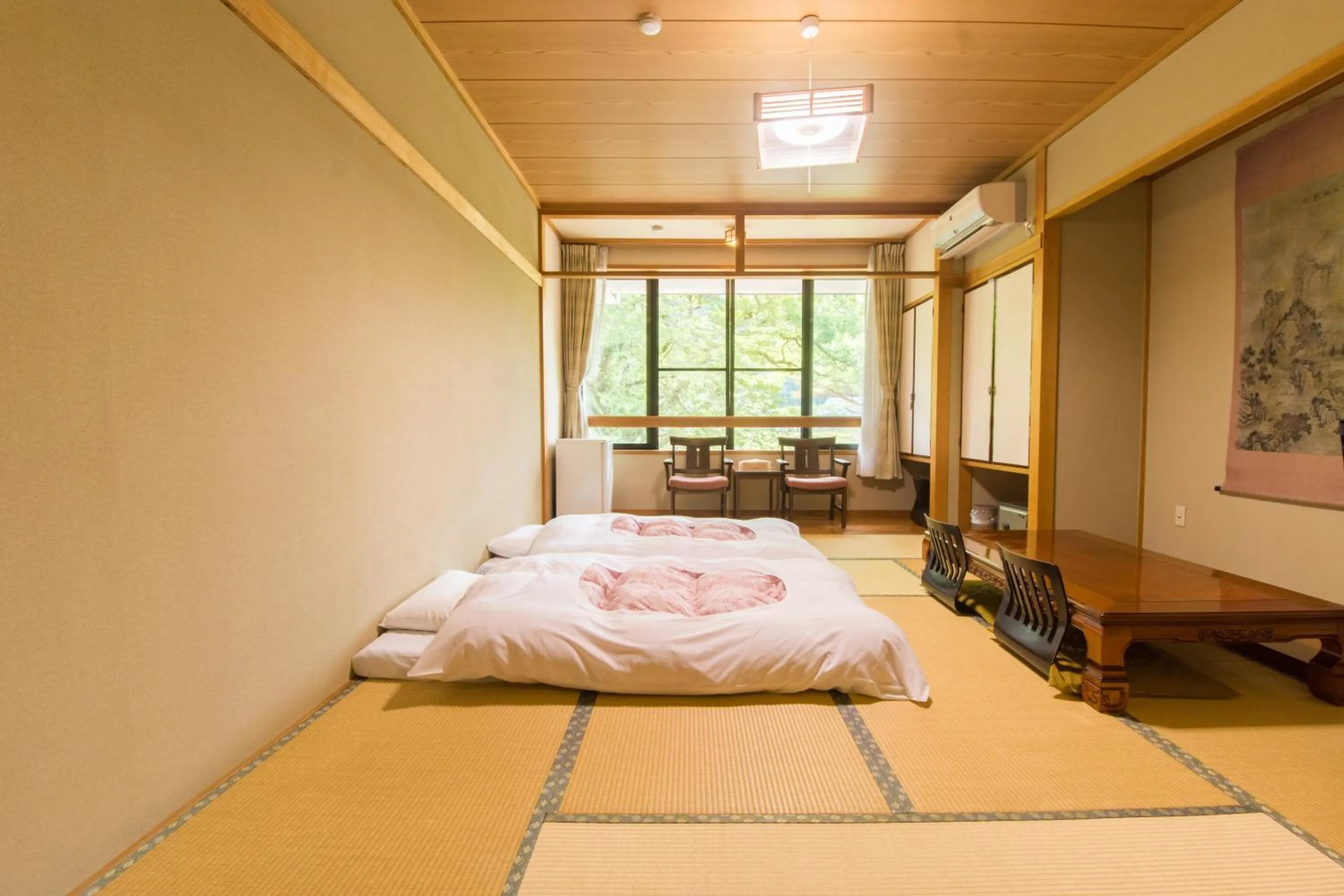 Photo of the whole room, Bed in Akasawa Onsen Ryokan