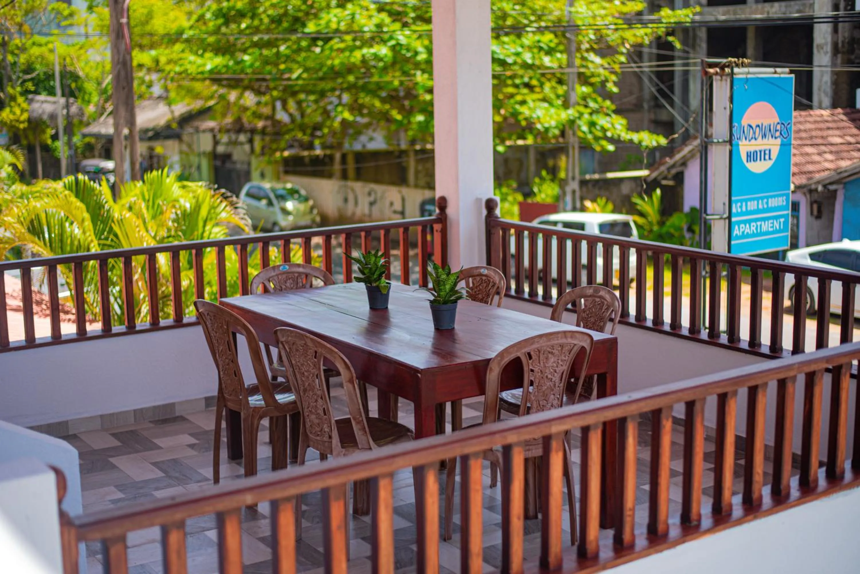 Sundowners Guesthouse