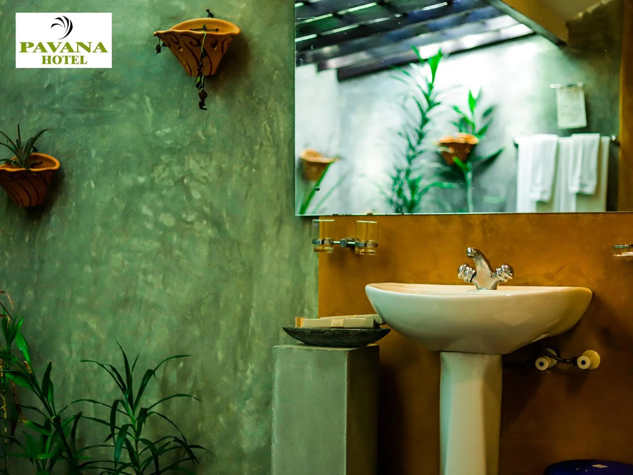 Bathroom in Pavana Hotel