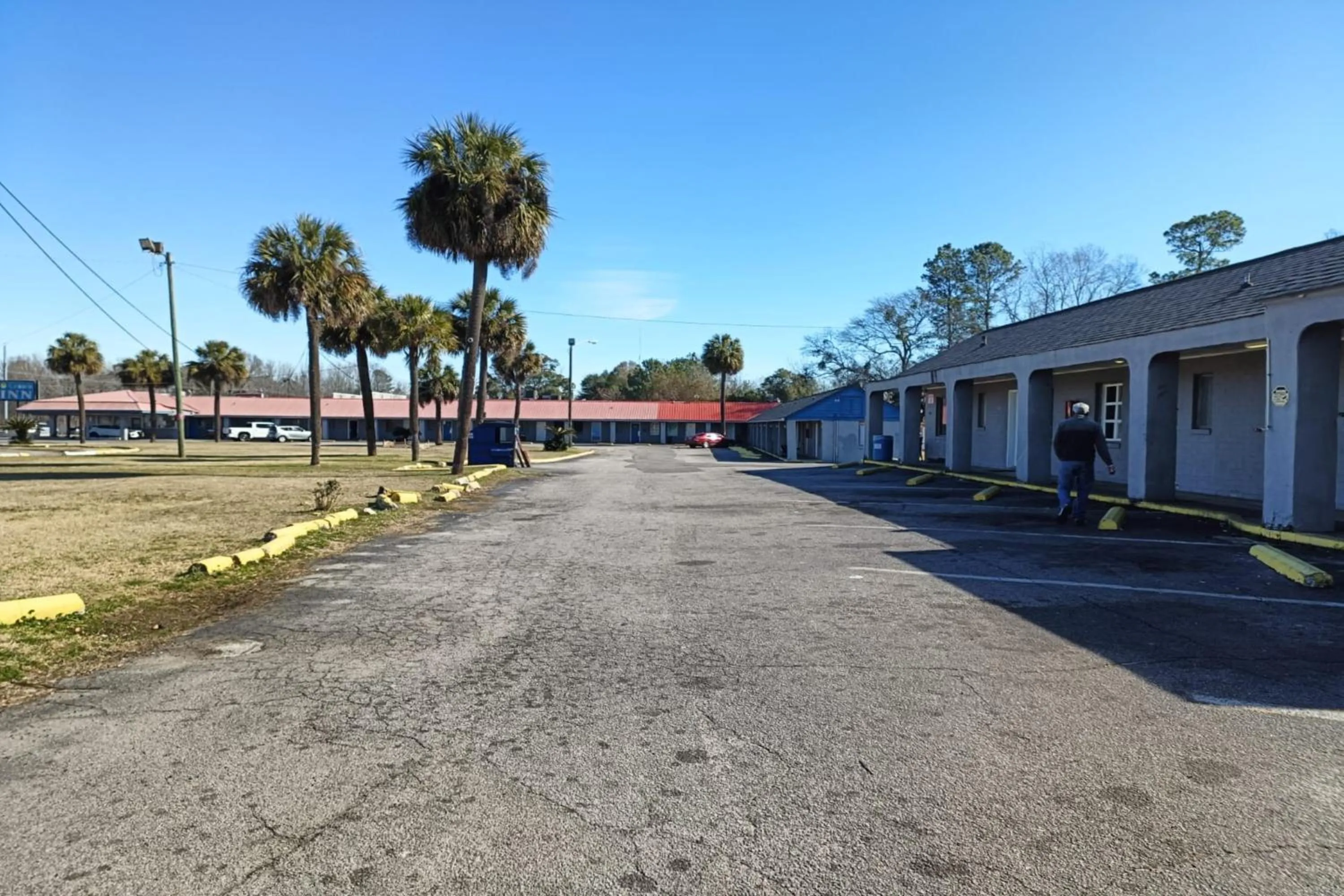 Property building in Crown Inn by OYO Orangeburg Hwy 301