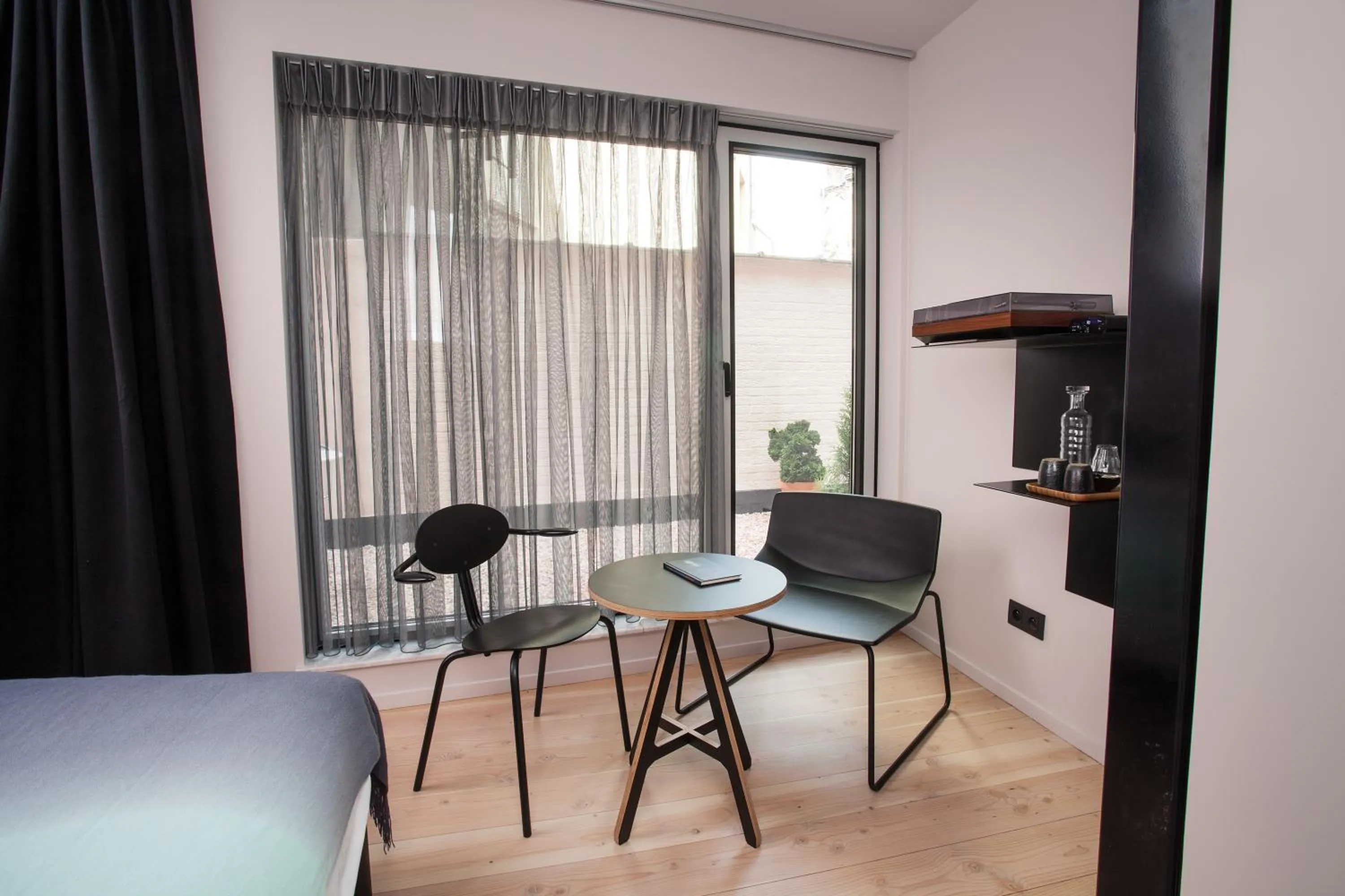 Spring in B&B Lucy in the Sky