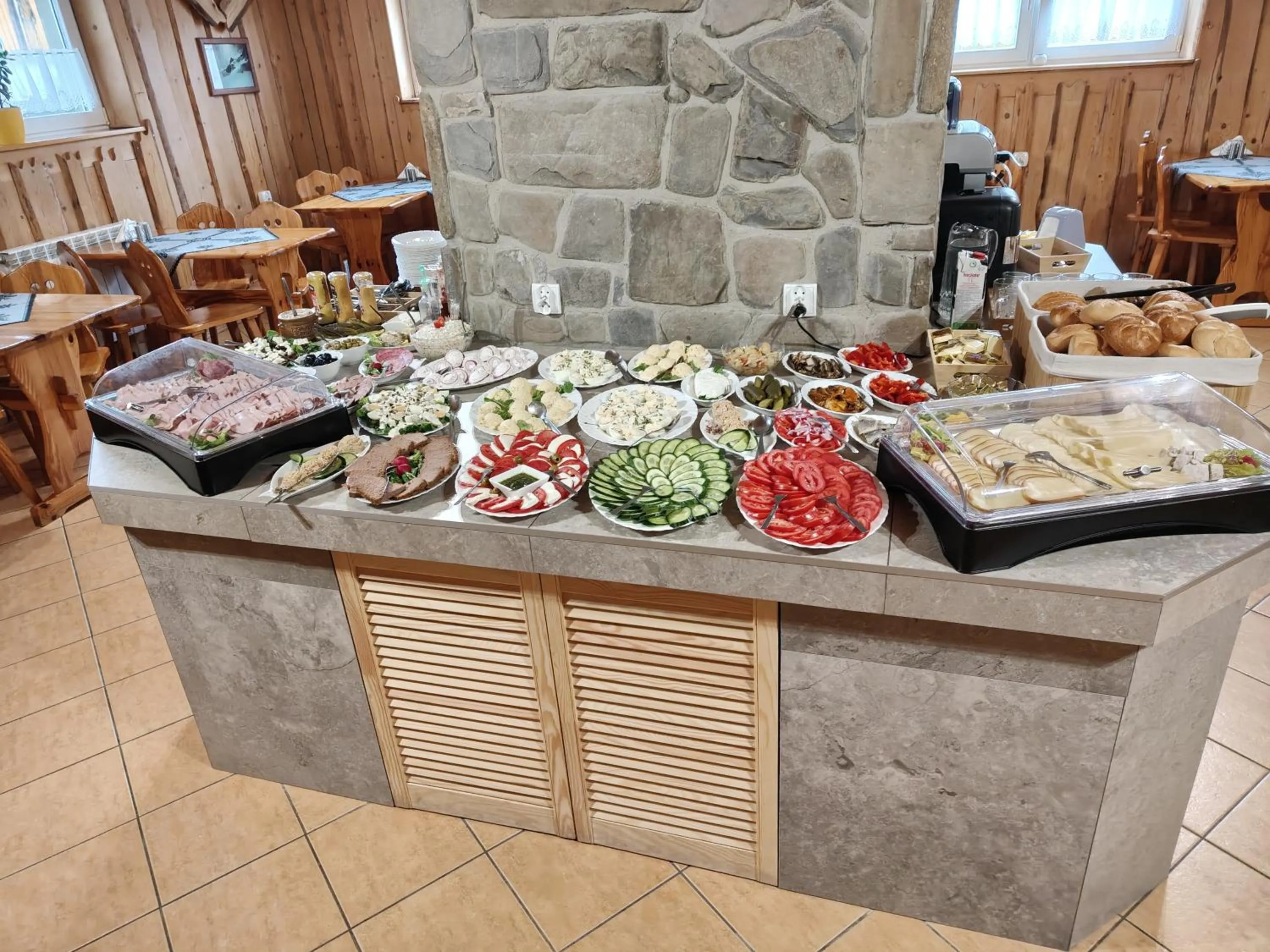 Restaurant/places to eat in Willa Góry B&B