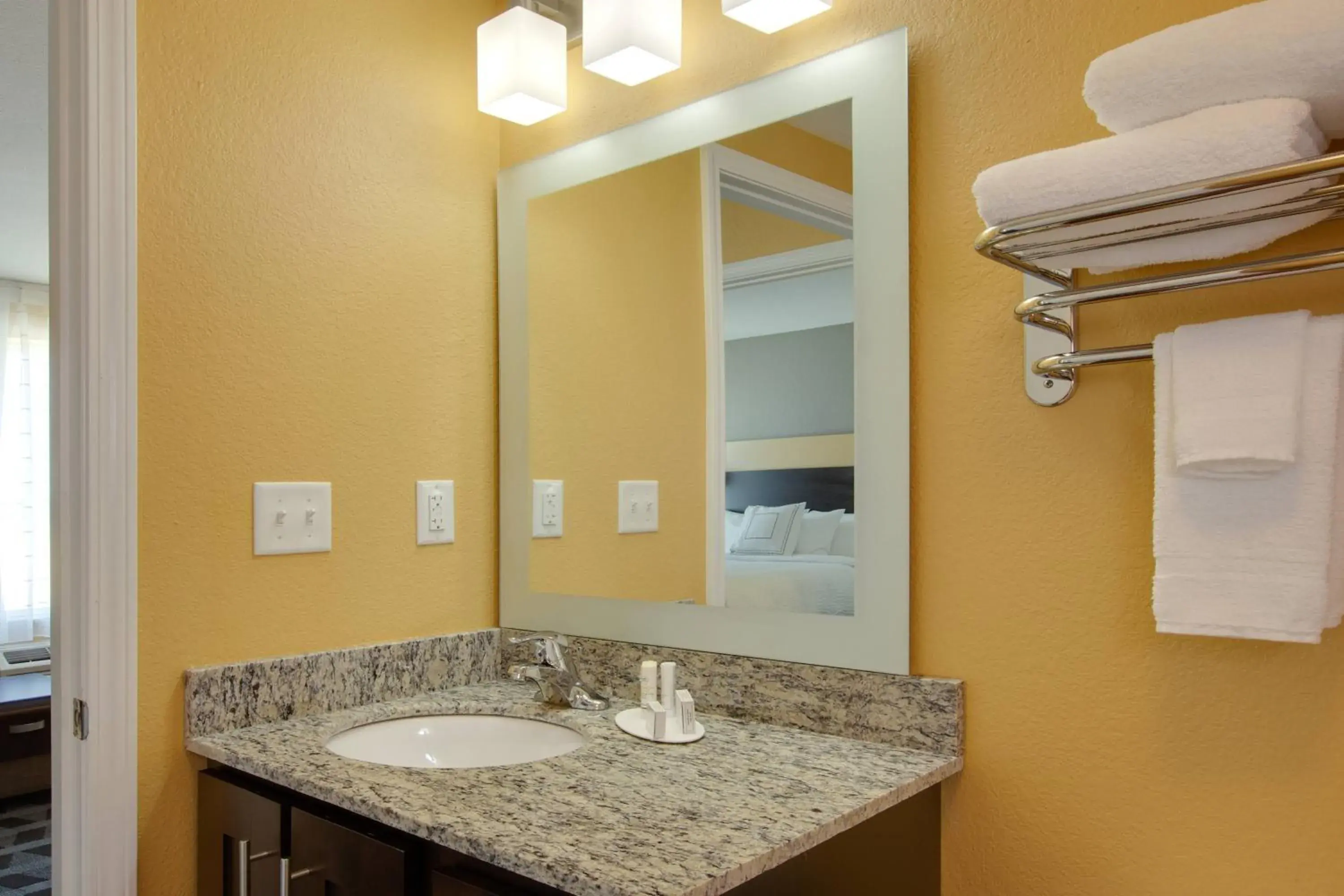 Studio Queen Suite with Sofa Bed and Tub - Mobility Accessible in TownePlace Suites by Marriott Corpus Christi Portland Studio Queen Suite with Sofa Bed and Tub - Mobility Accessible in TownePlace Suites by Marriott Corpus Christi Portland