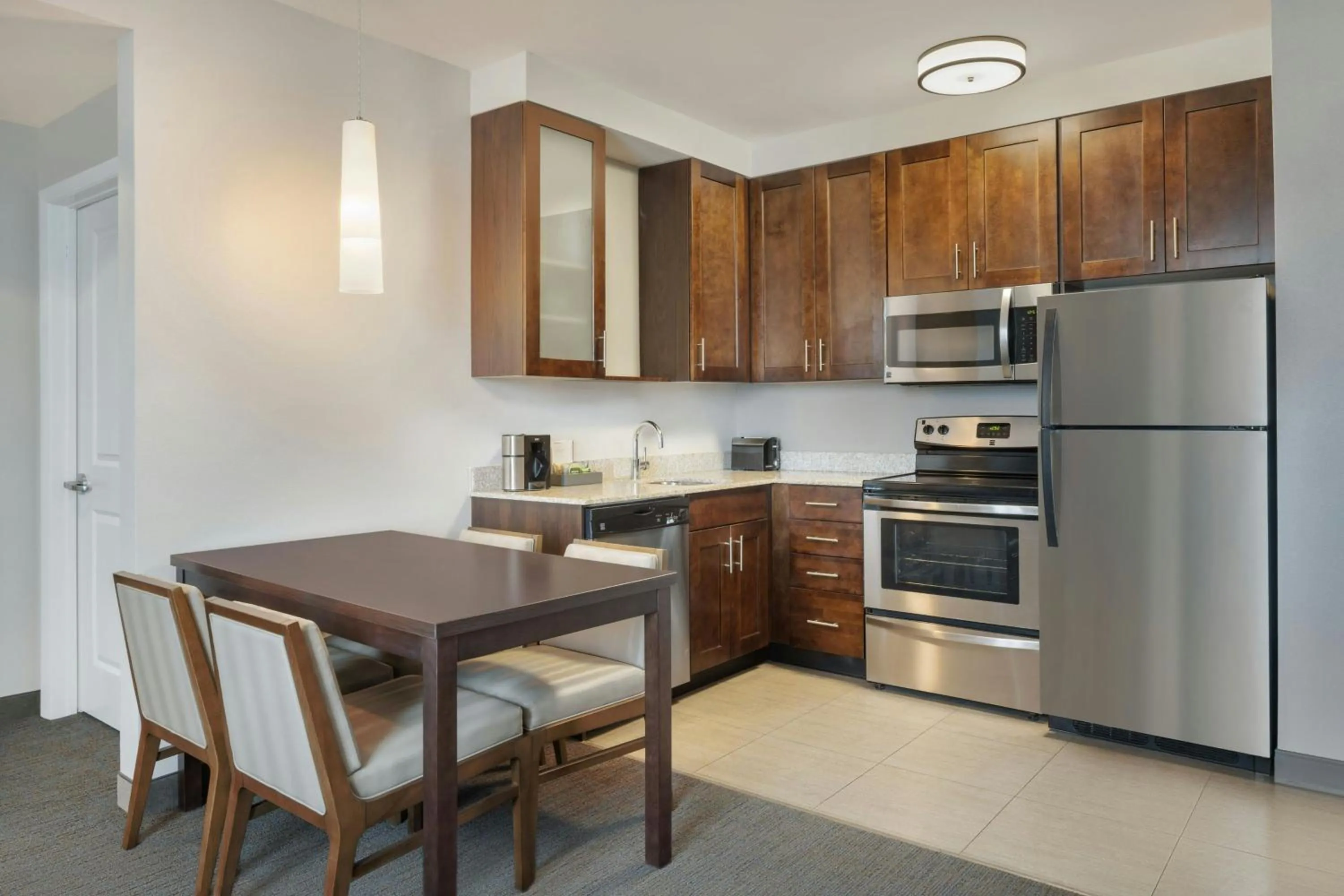 Kitchen or kitchenette in Residence Inn by Marriott Orlando Downtown