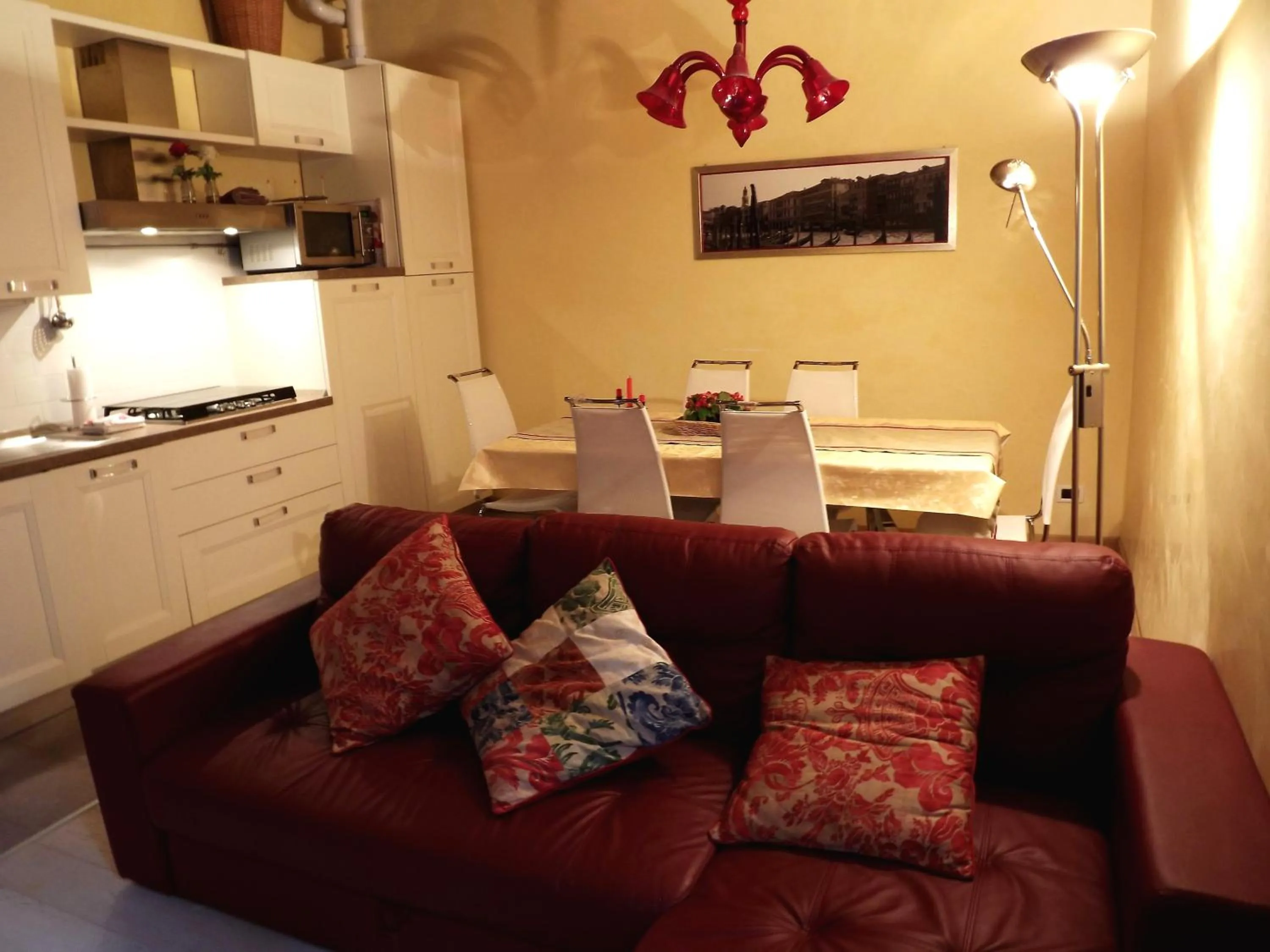 Dining area in Ca' Delle Maschere