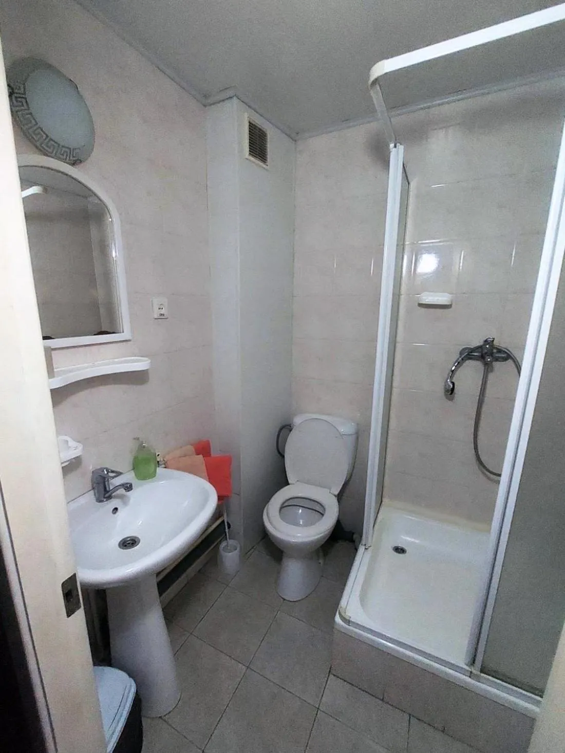 Shower in Motel Poltava