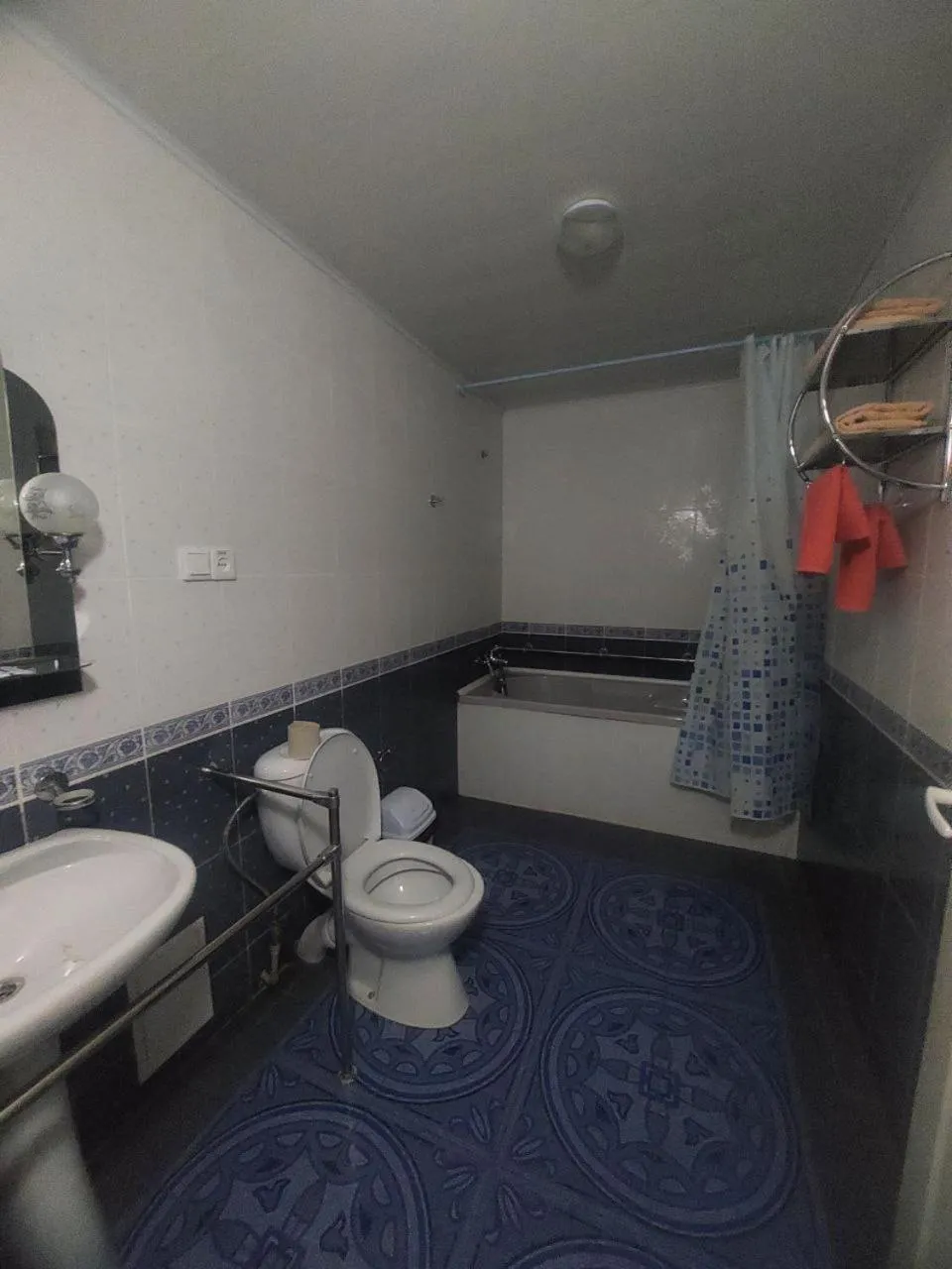 Toilet in Motel Poltava