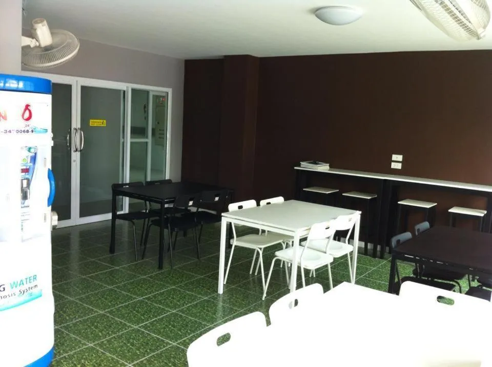 R2 Apartment Service