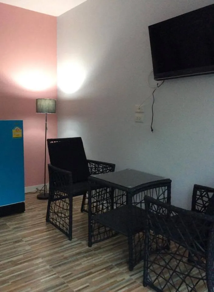 R2 Apartment Service