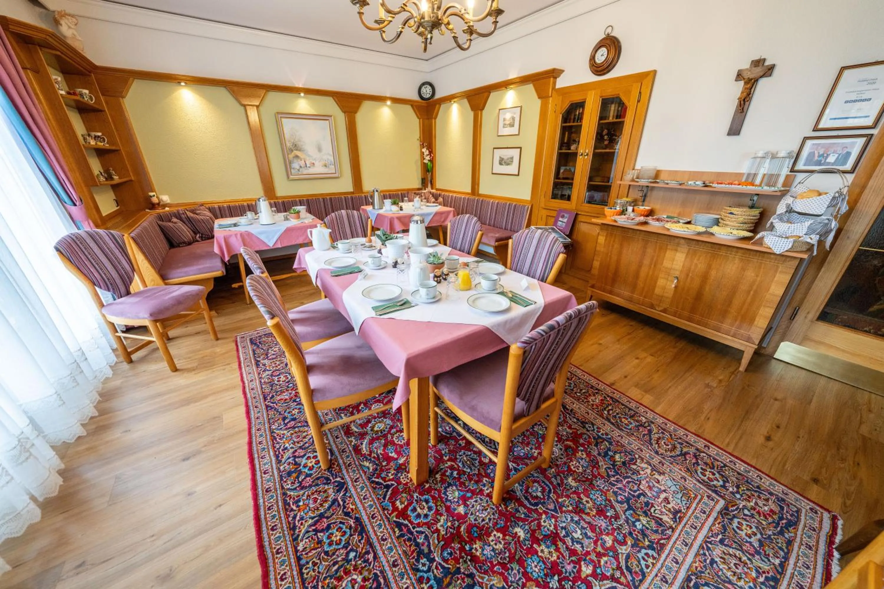 Dining area in Haus Golker Ferienwohnungen & Frühstückspension
