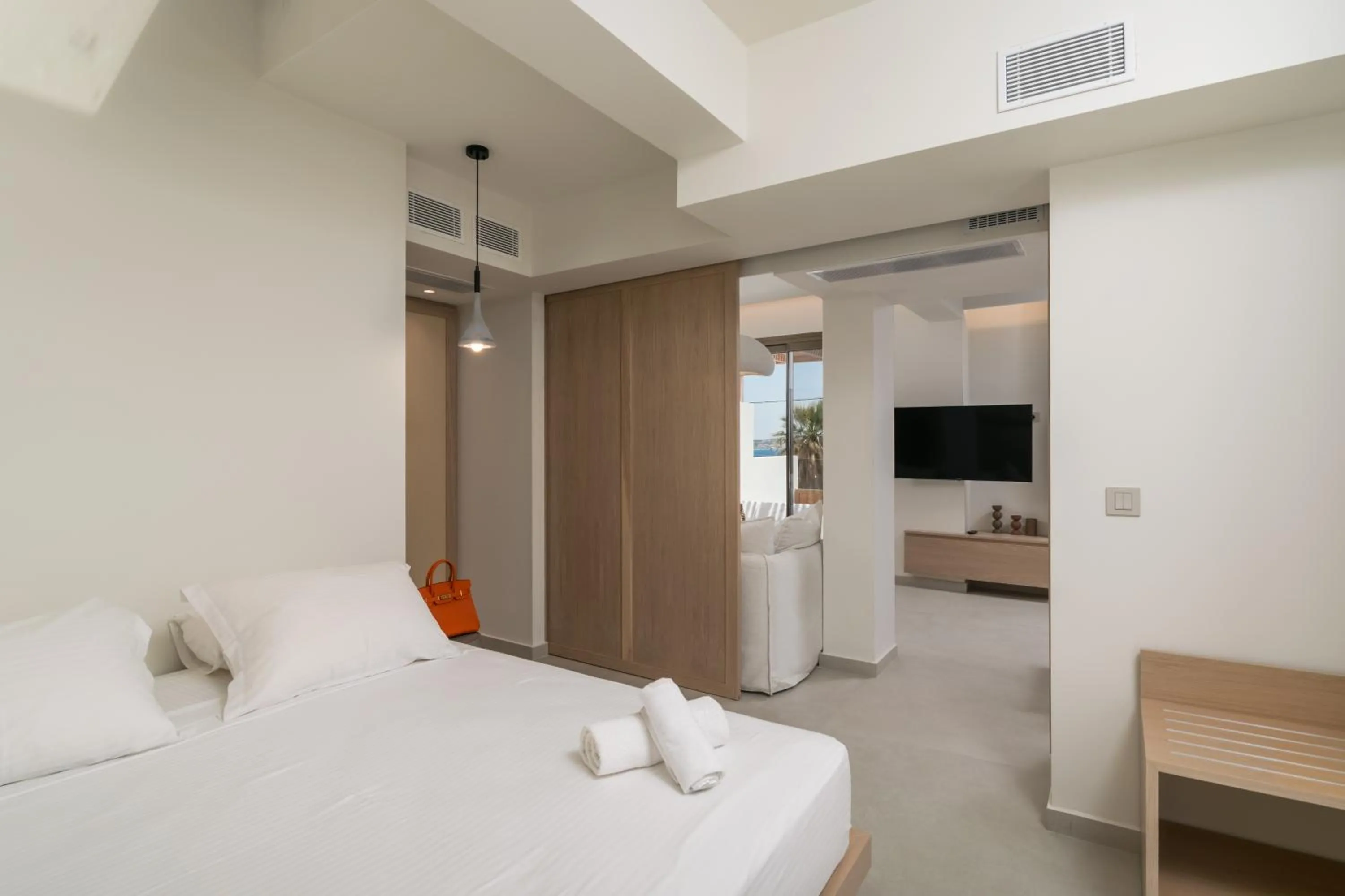 Bed in Lavea Suites Milos