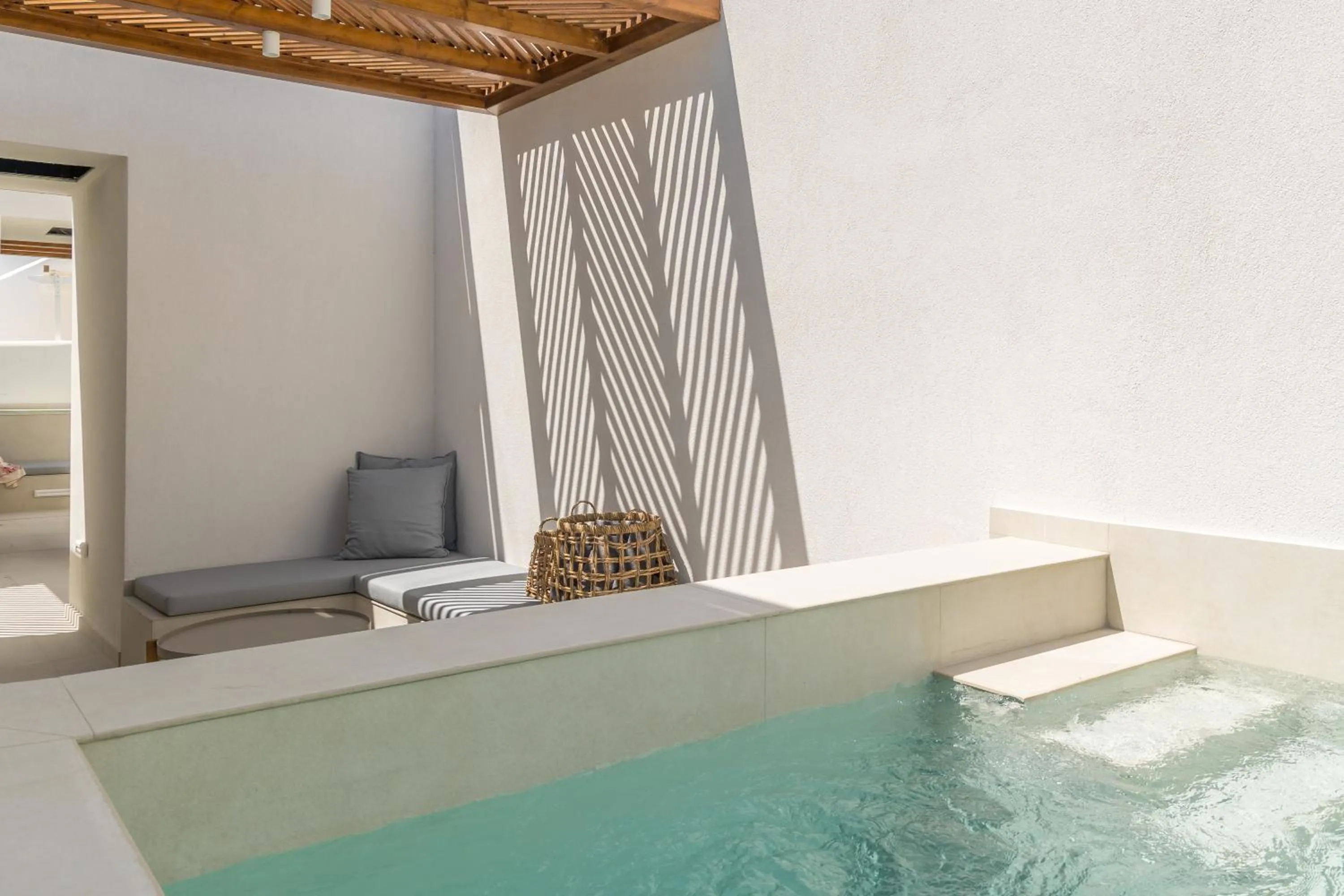 Lavea Suites Milos