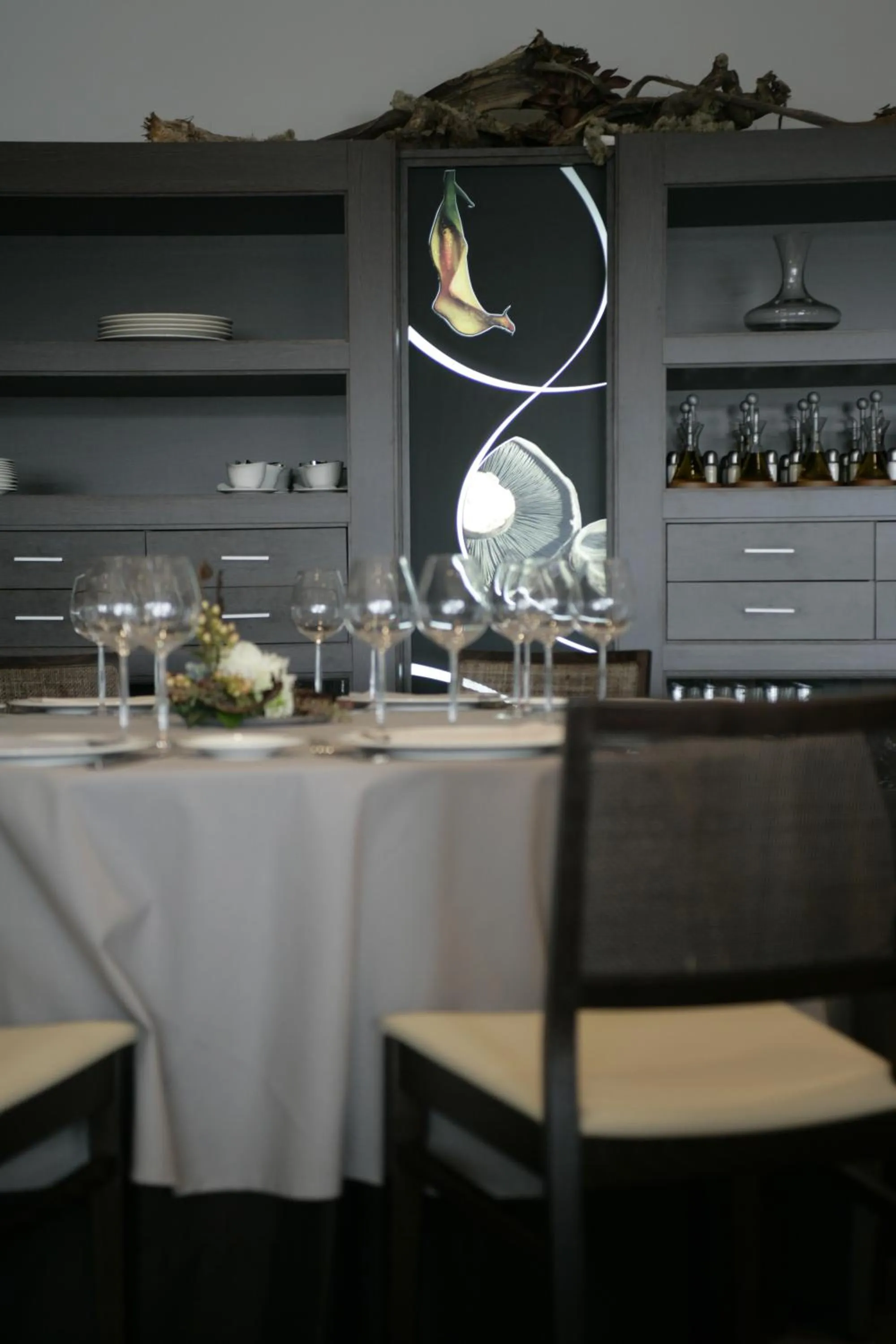 Restaurant/places to eat in Hotel Europa