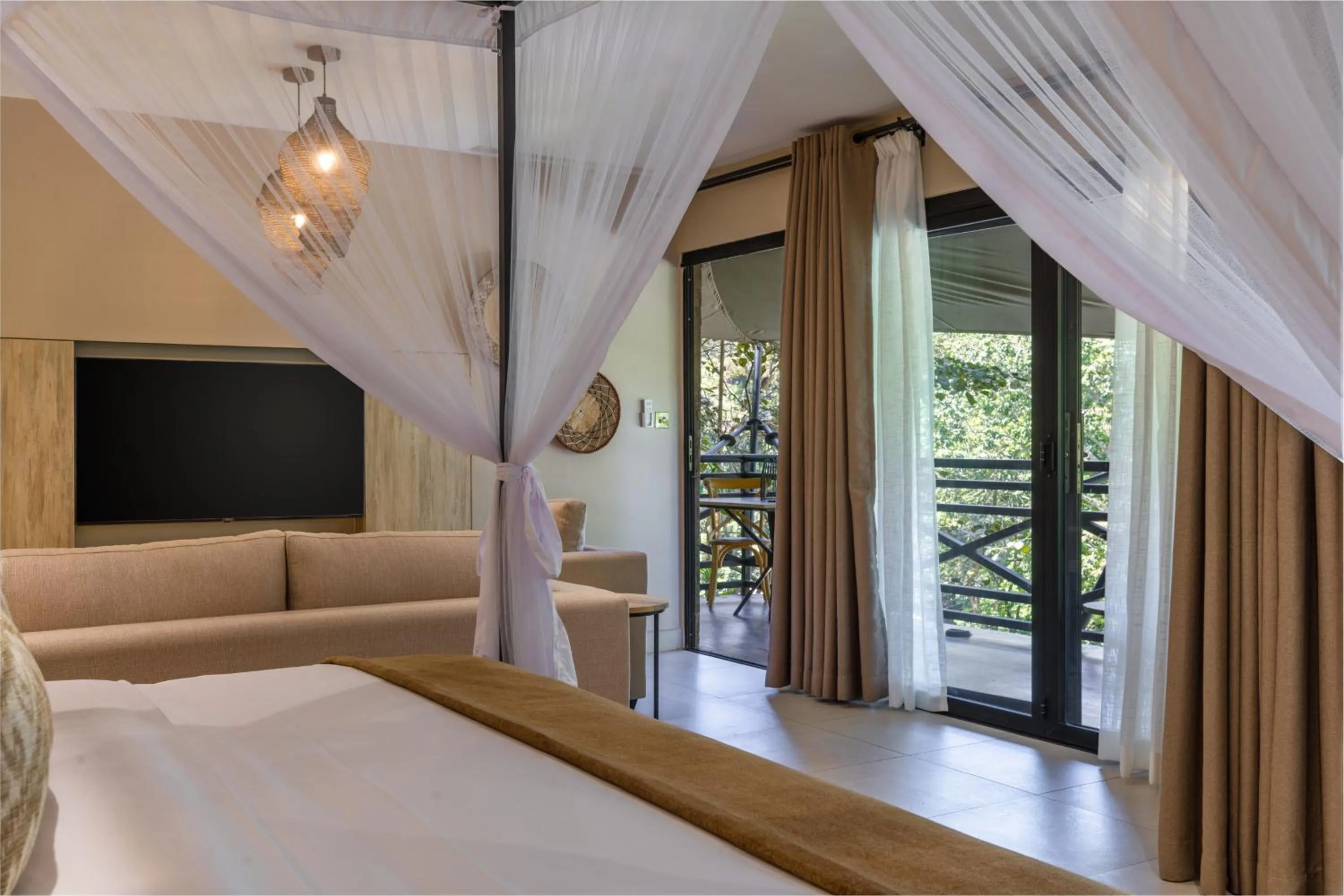 Bedroom, Bed in Pax Manor Muthaiga