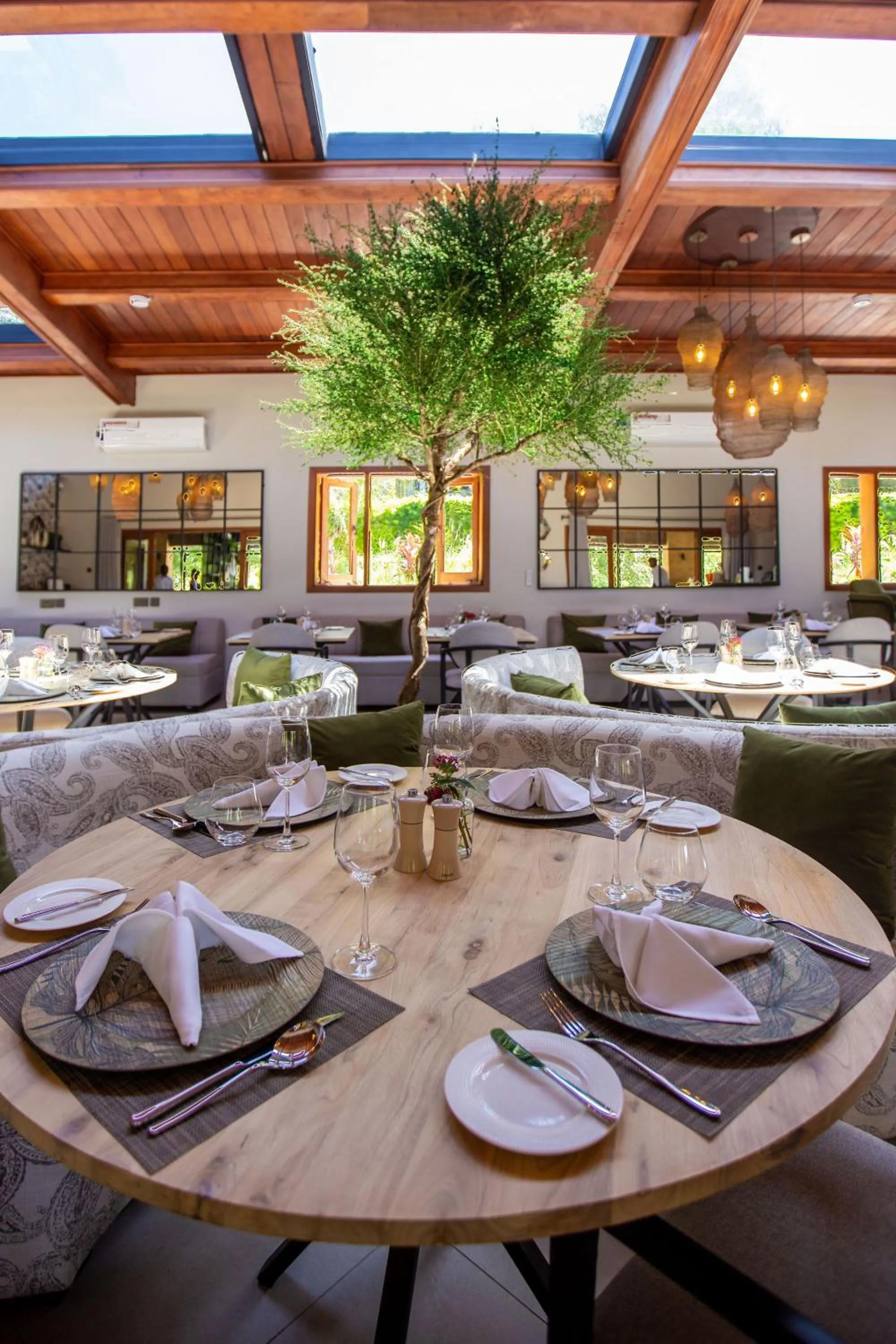 Restaurant/places to eat in Pax Manor Muthaiga