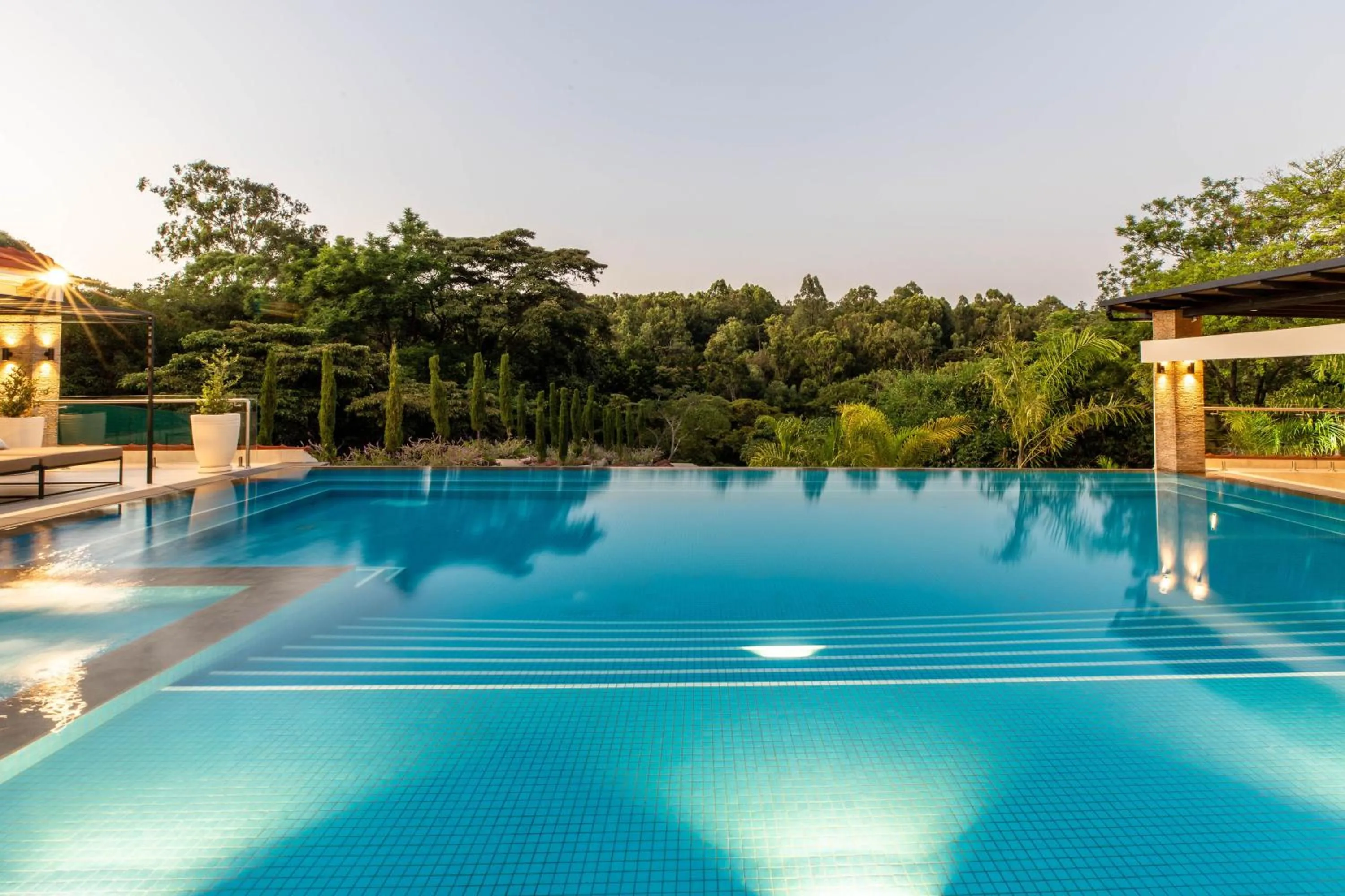 Swimming pool in Pax Manor Muthaiga
