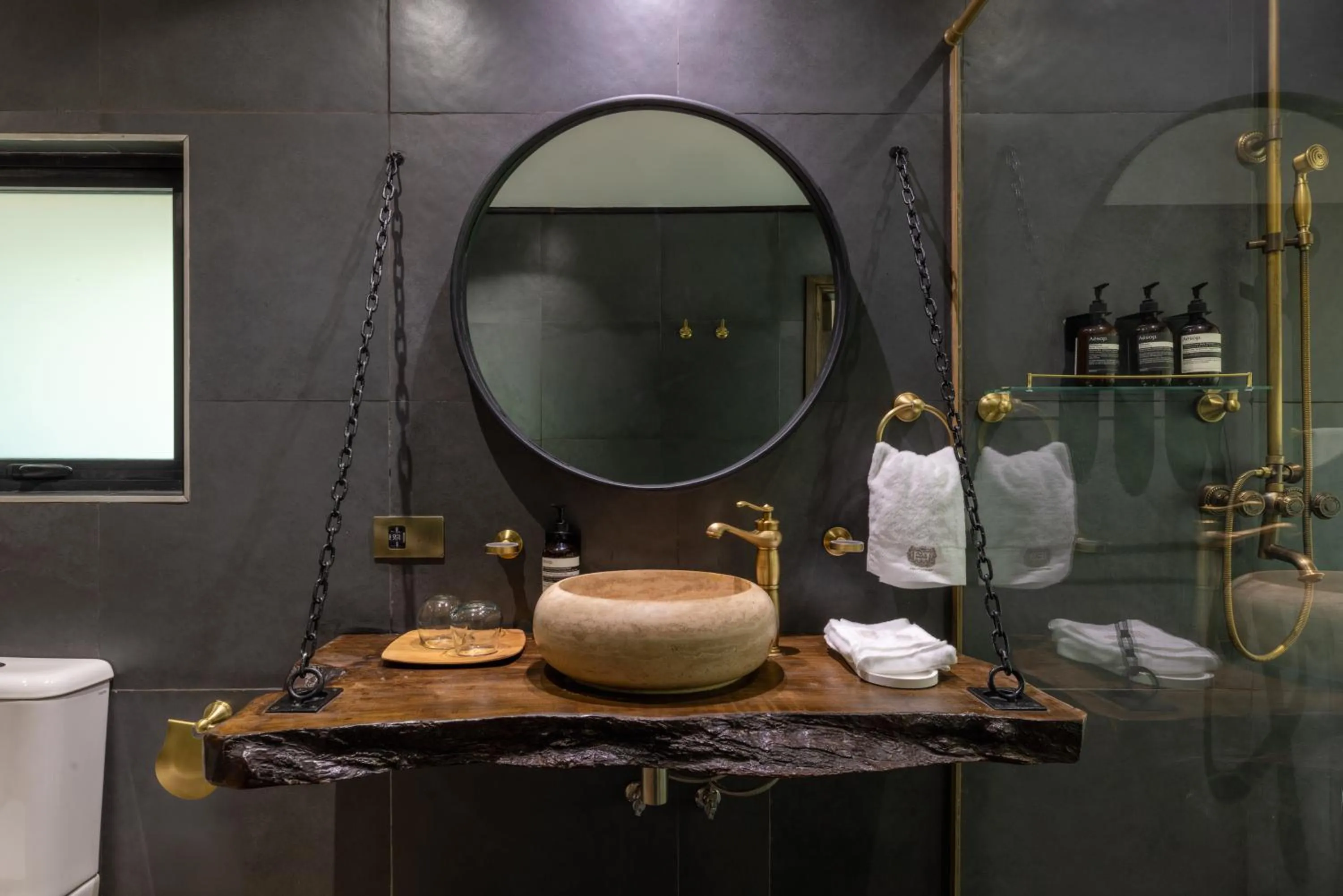 Bathroom in Pax Manor Muthaiga