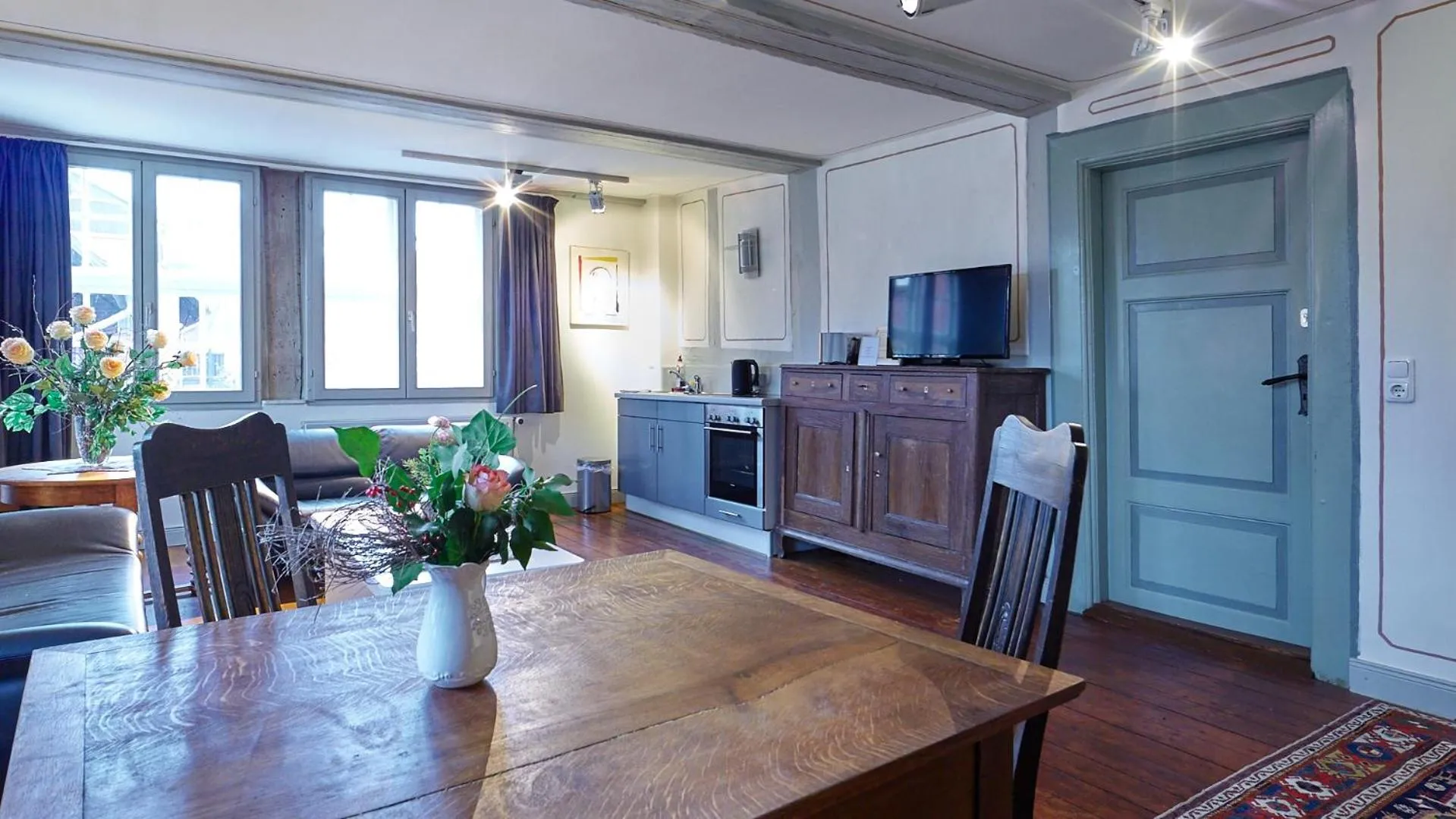 Day in Klosterkrug Apartments