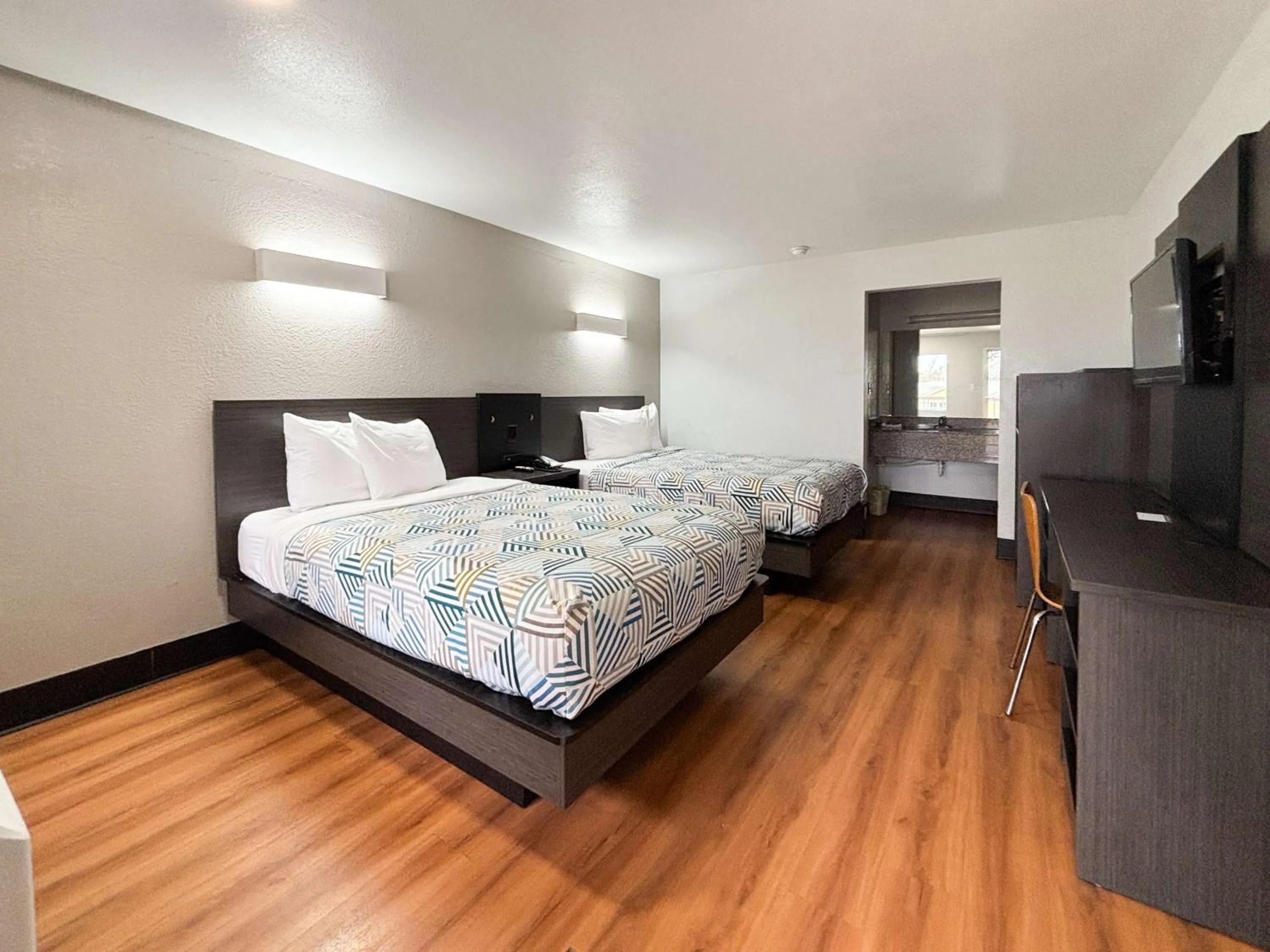 Bedroom, Bed in Studio 6 Sulphur LA