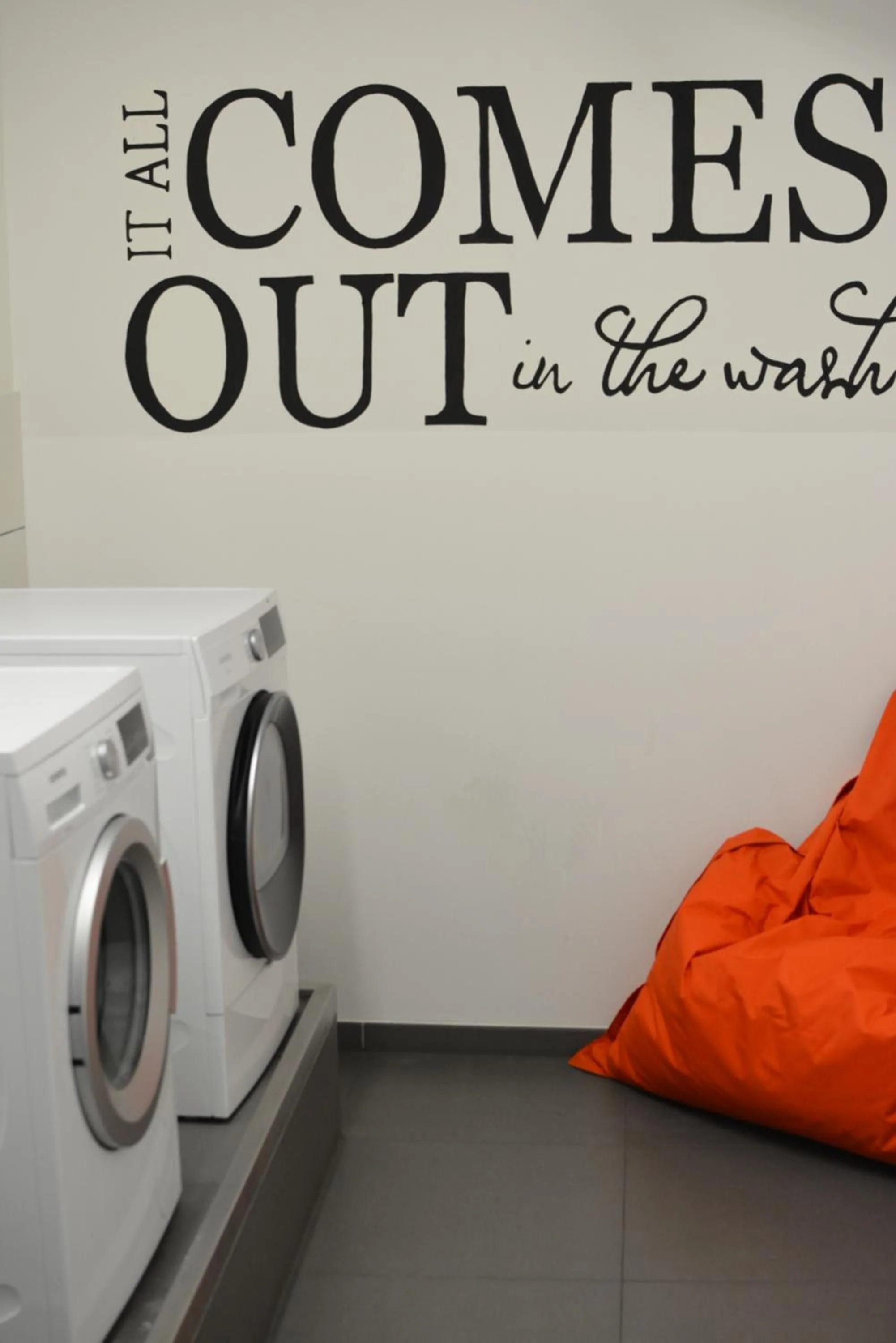 laundry in Aloft Stuttgart