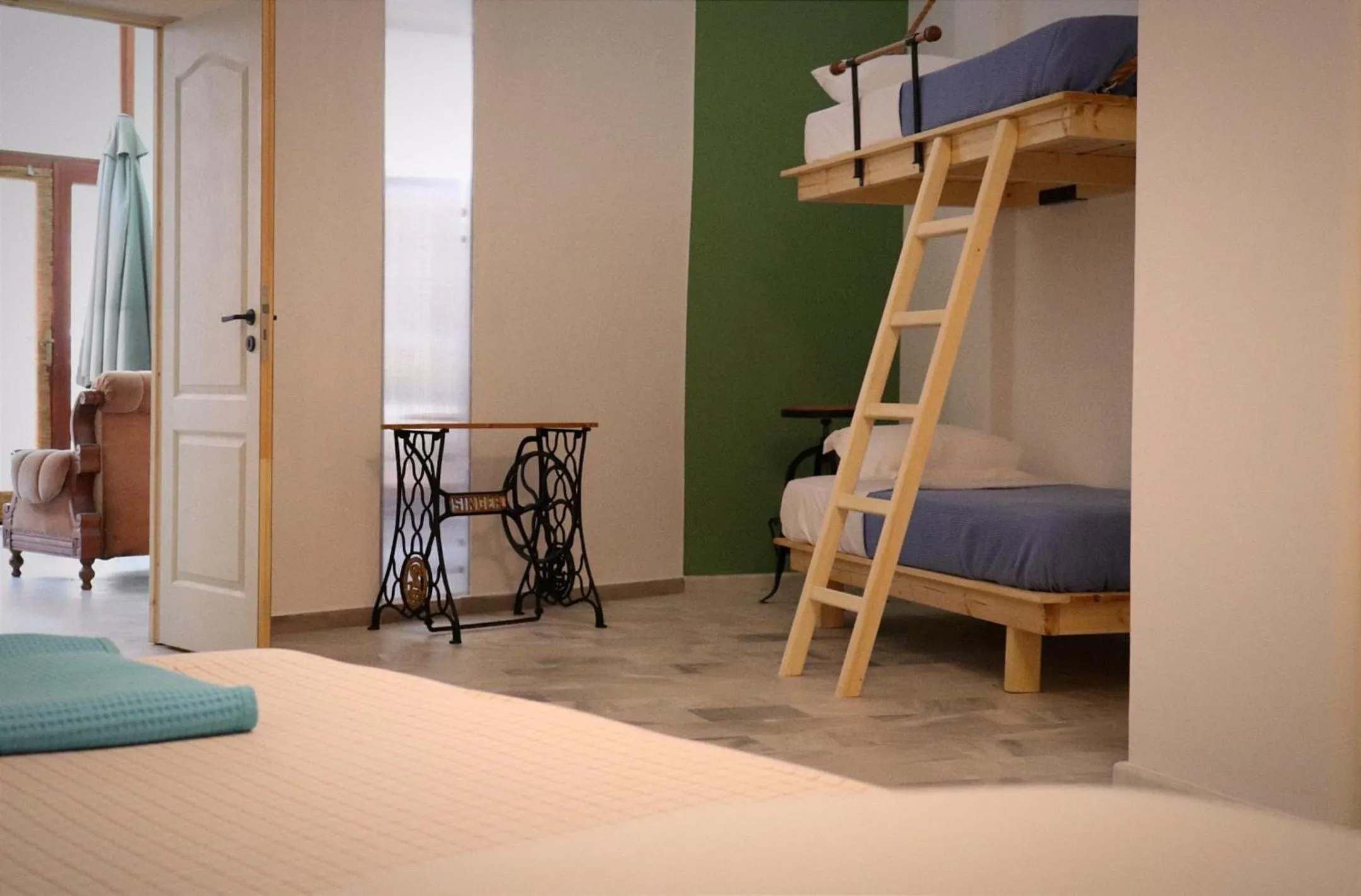 Bed in Crossroads