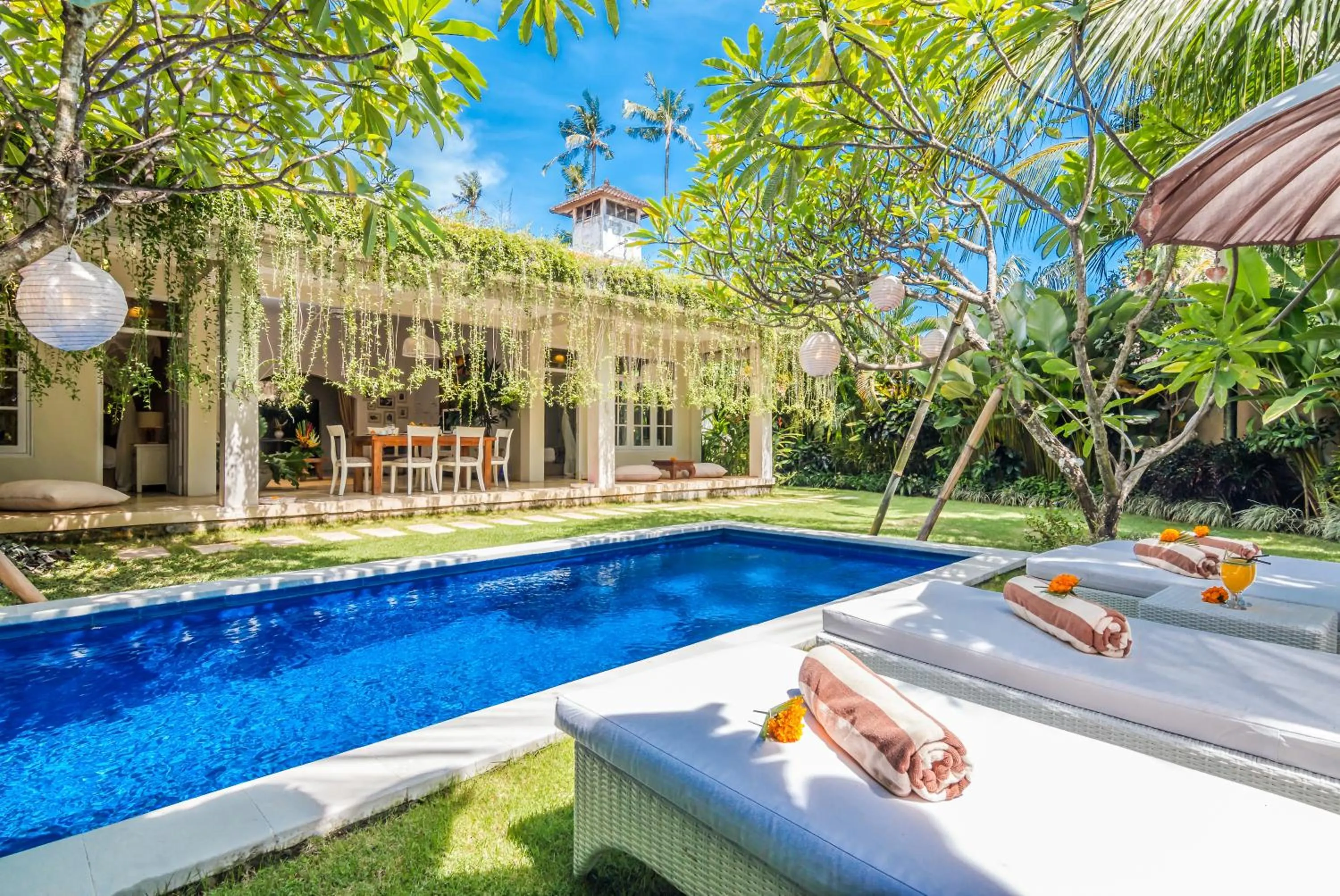 Garden in Villa Lodek Deluxe