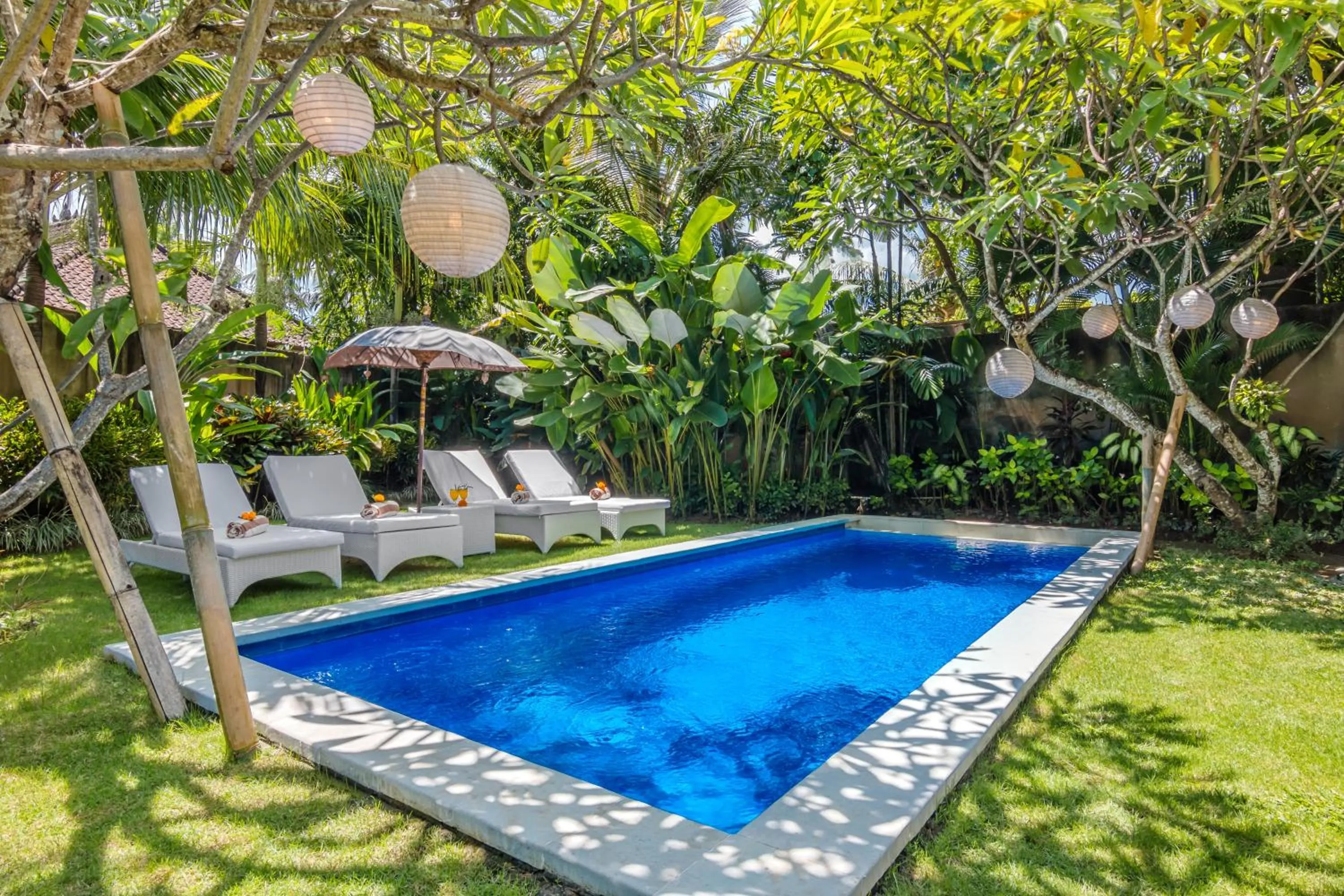 Day in Villa Lodek Deluxe