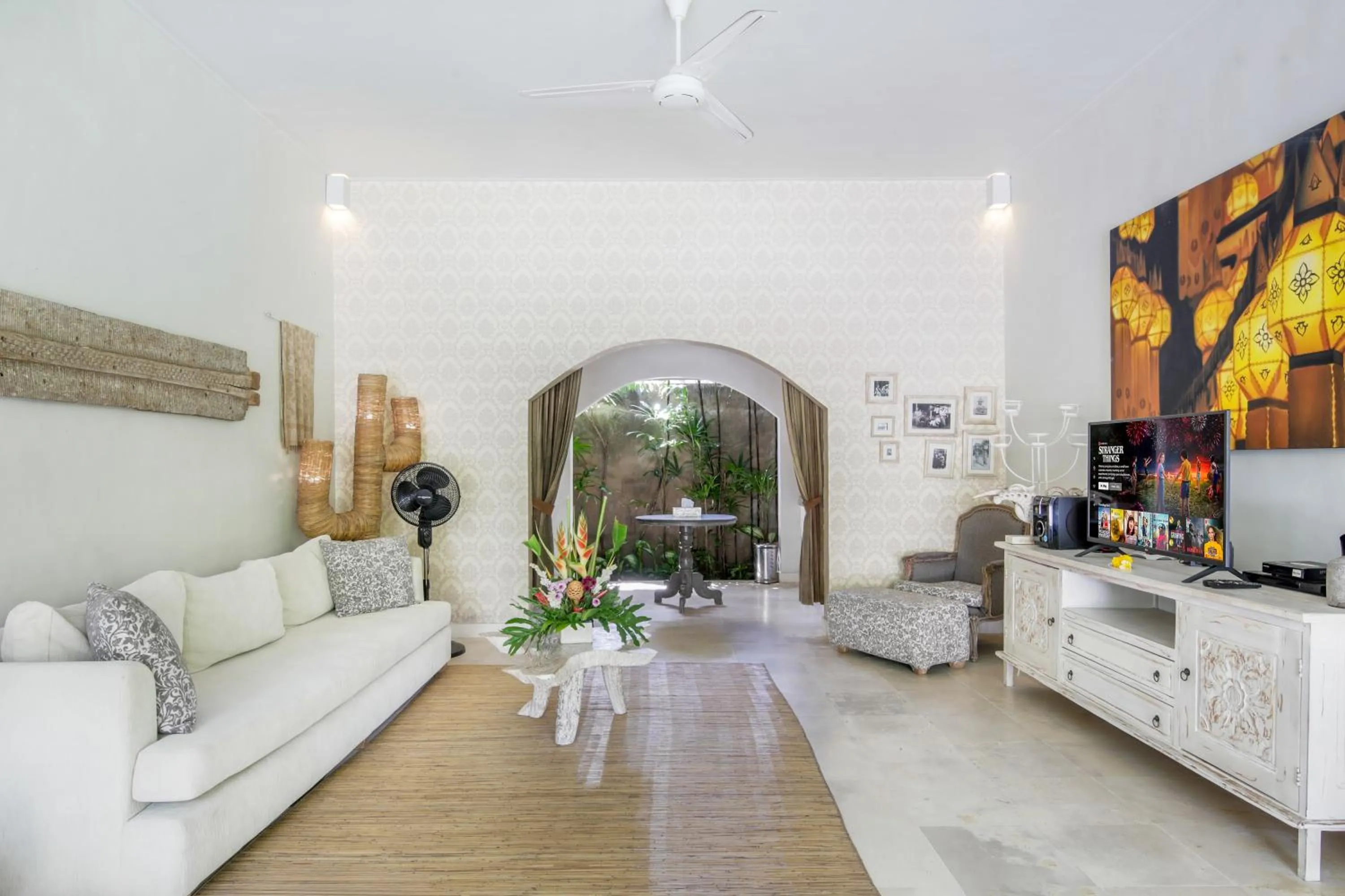 TV and multimedia in Villa Lodek Deluxe