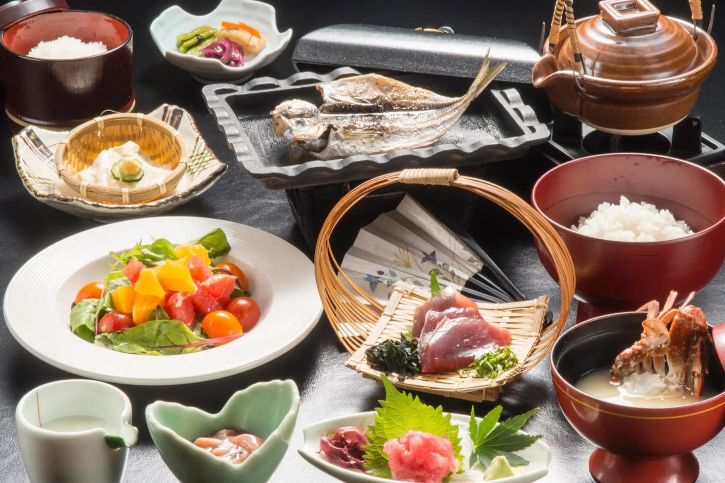 Asian breakfast in UmibenokakureyuSEIRYU海辺のかくれ湯清流 Asian breakfast in UmibenokakureyuSEIRYU海辺のかくれ湯清流