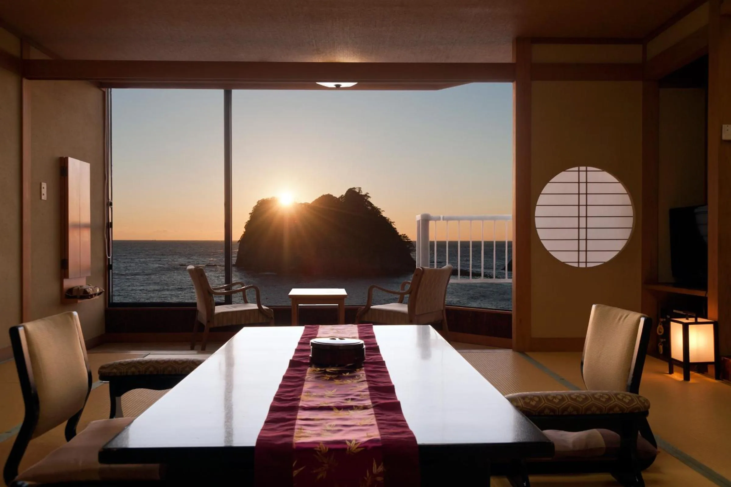 Balcony/Terrace in UmibenokakureyuSEIRYU海辺のかくれ湯清流