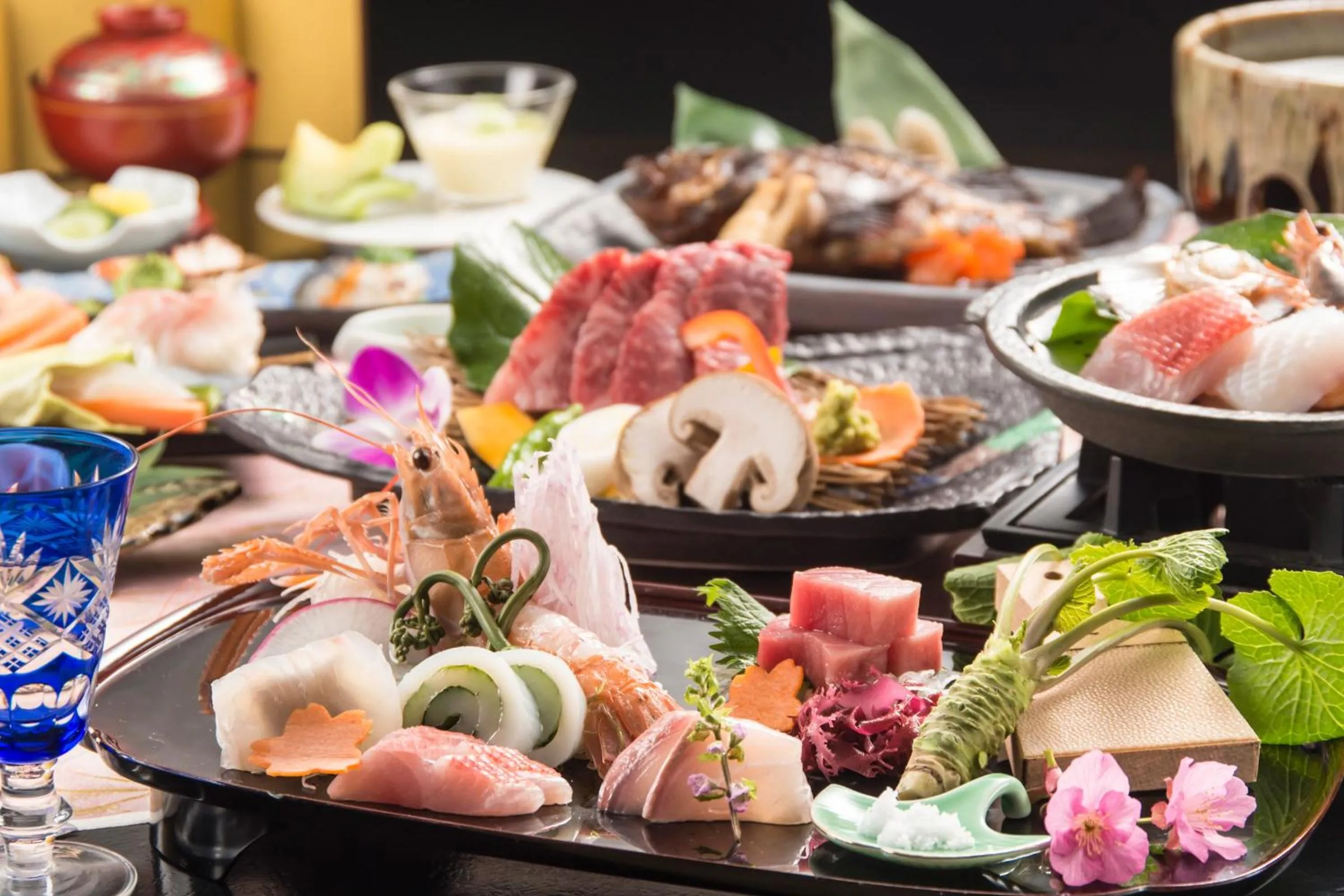 Food close-up in UmibenokakureyuSEIRYU海辺のかくれ湯清流