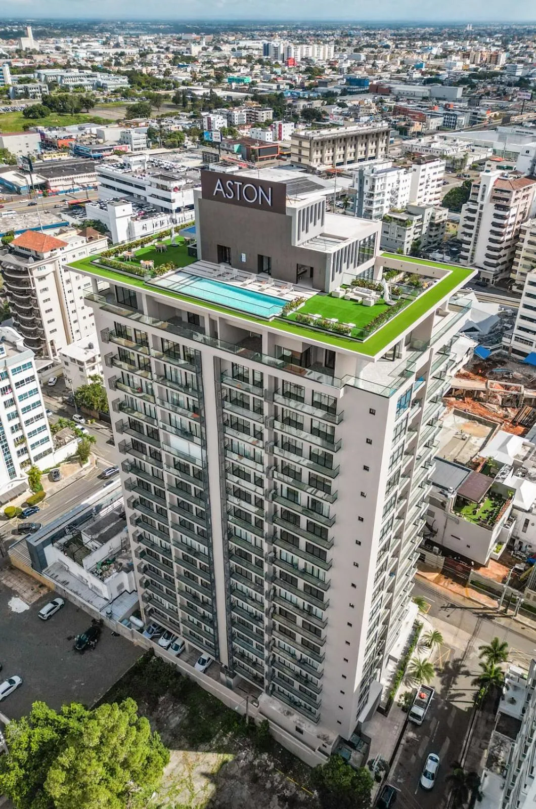 Aston Rubi City Suites