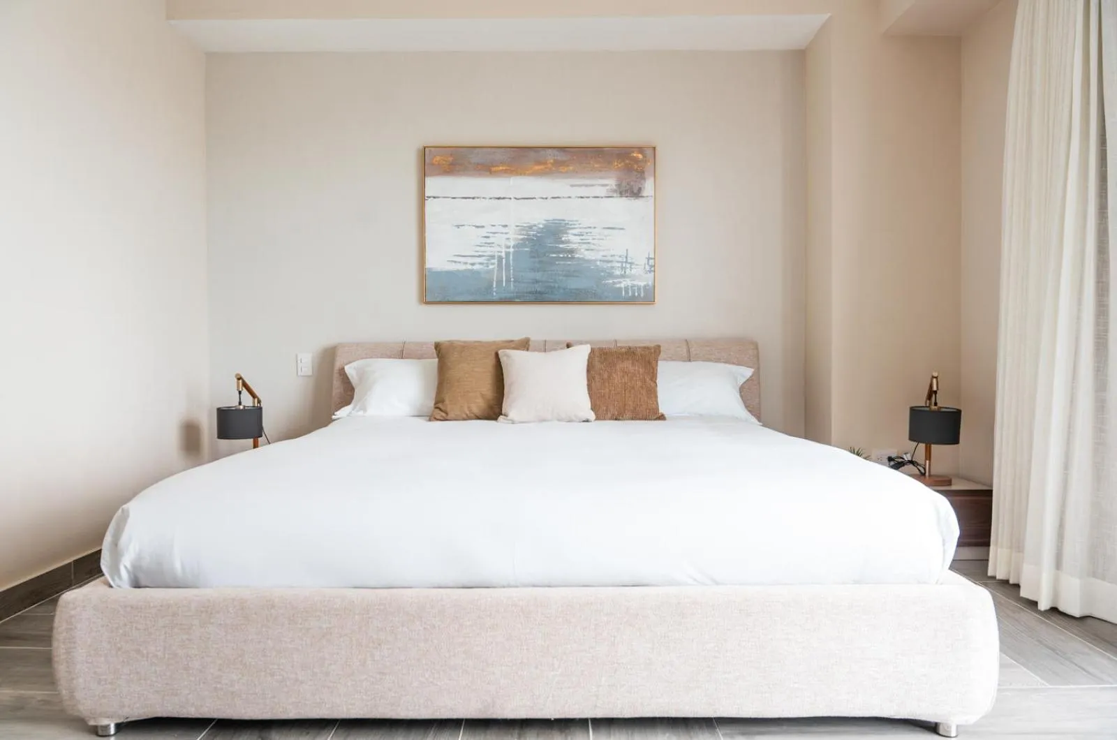 Photo of the whole room, Bed in Aston Rubi City Suites