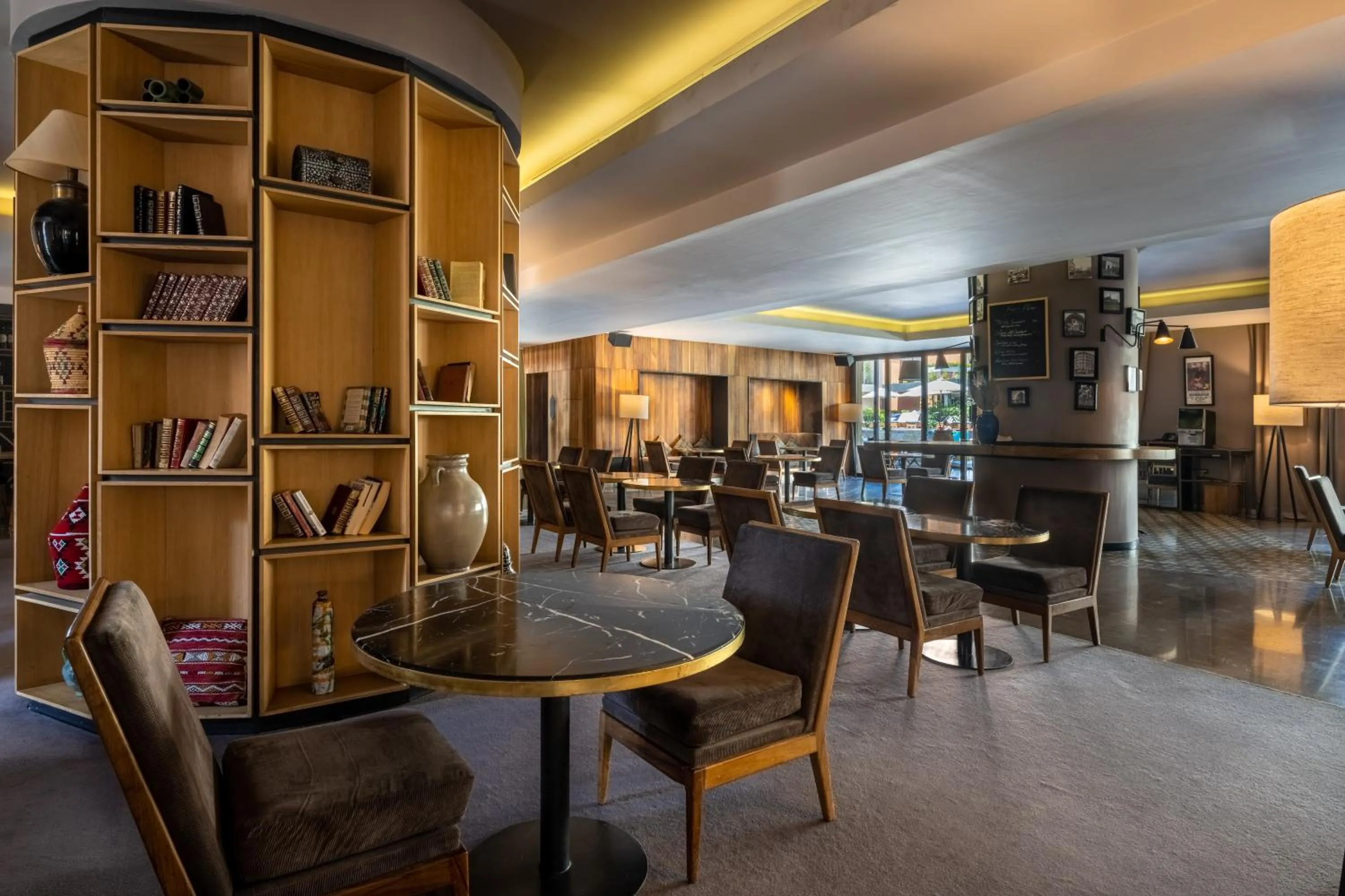 Restaurant/places to eat in Radisson Blu Marrakech, Carré Eden