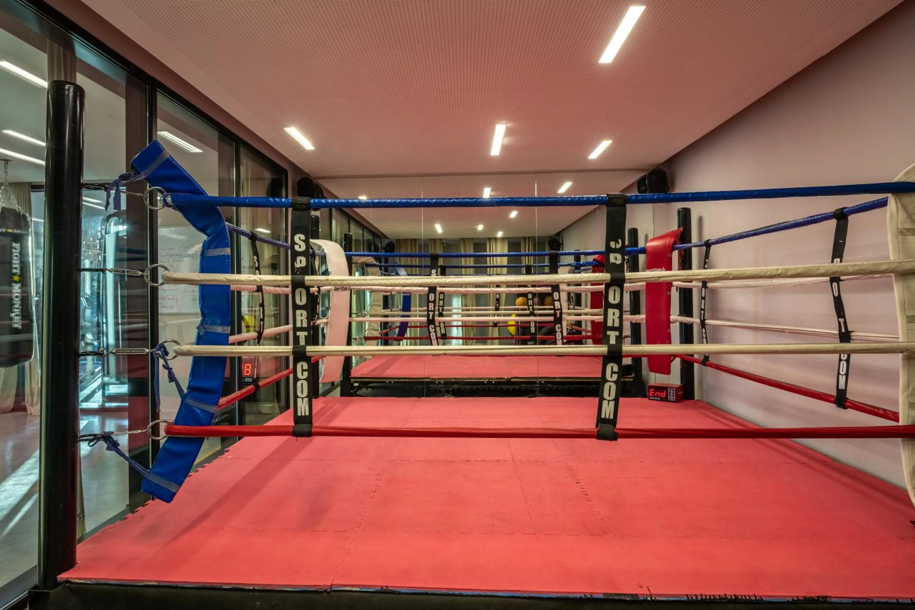 Fitness centre/facilities in Radisson Blu Marrakech, Carré Eden