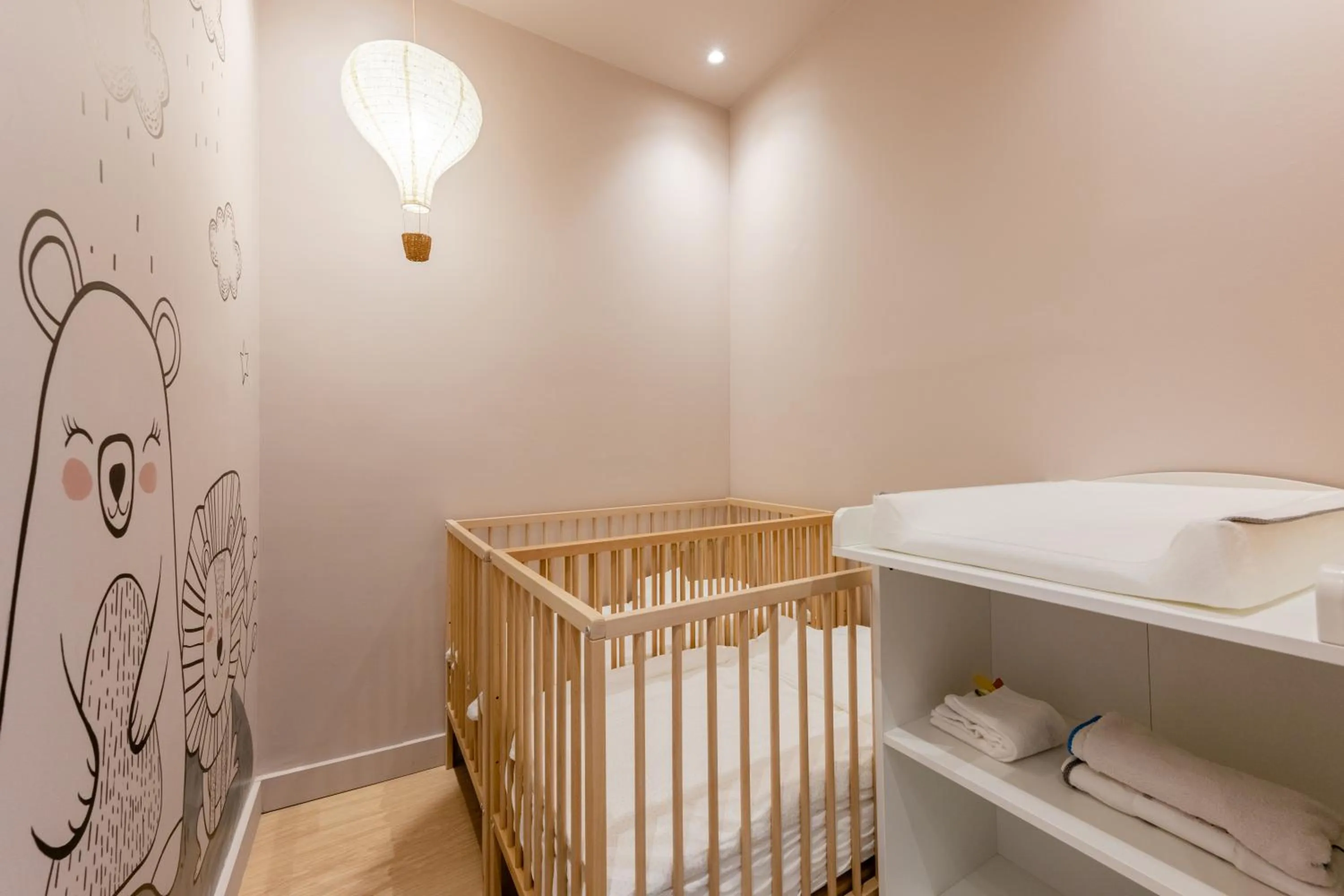 Children play ground, Bed in Radisson Blu Marrakech, Carré Eden