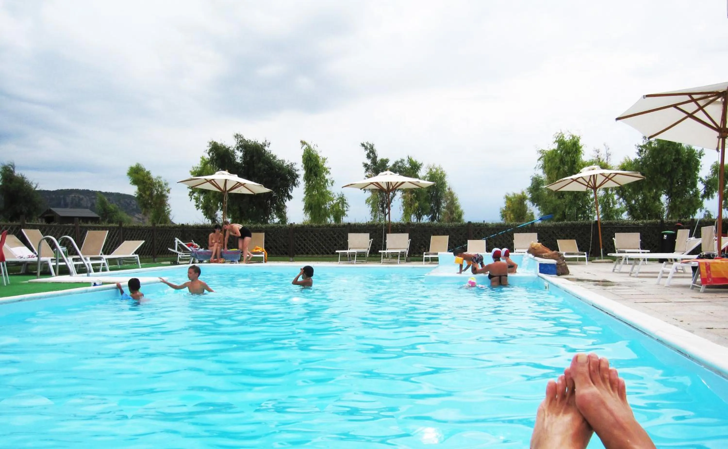 Tennis court in Brancadoria B&B