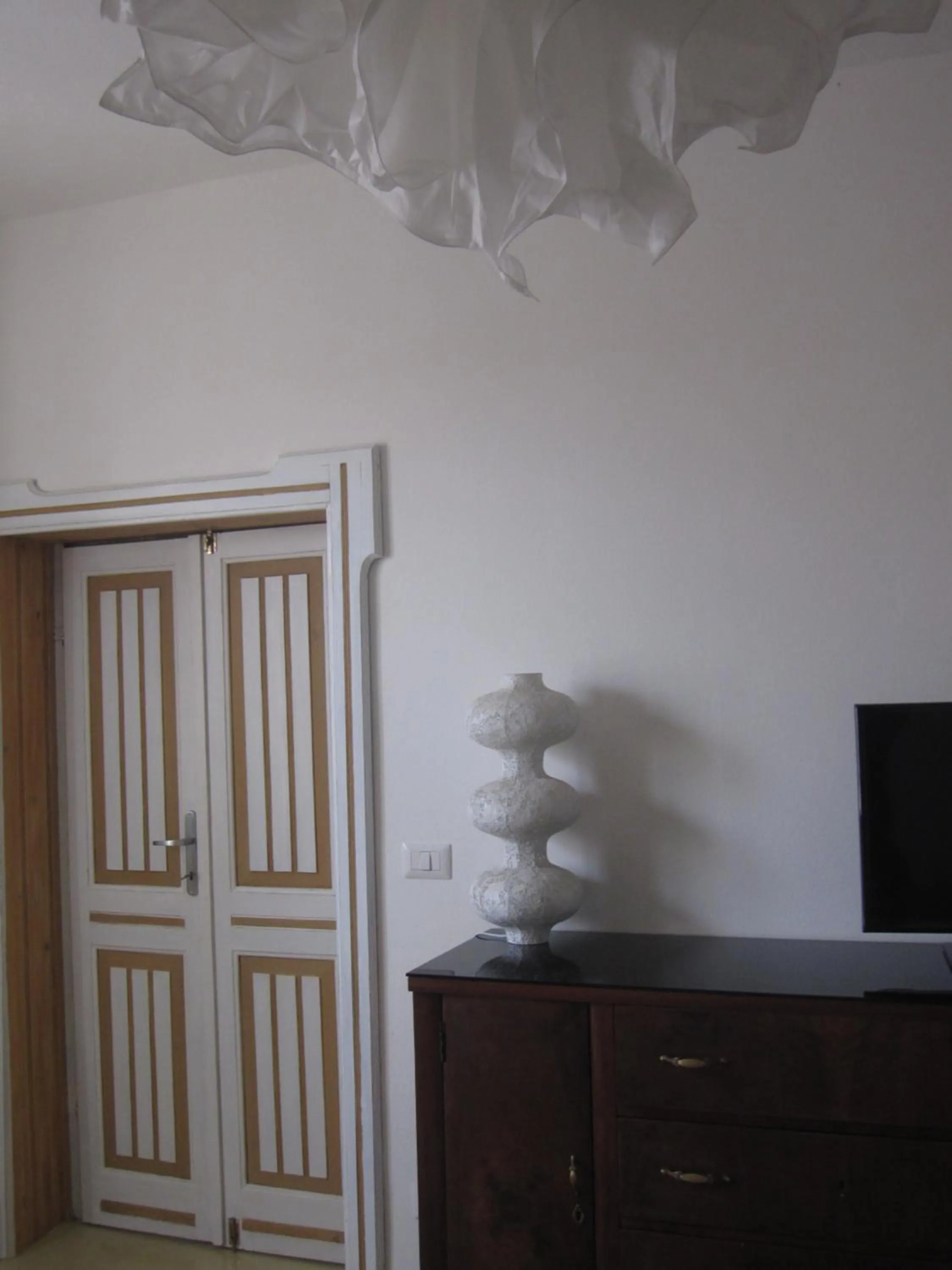 Decorative detail in Brancadoria B&B