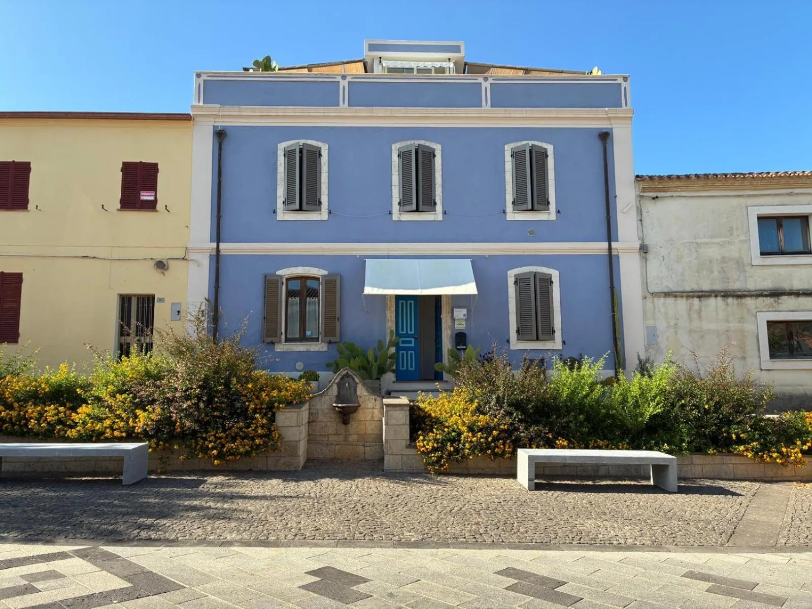 Property building in Brancadoria B&B