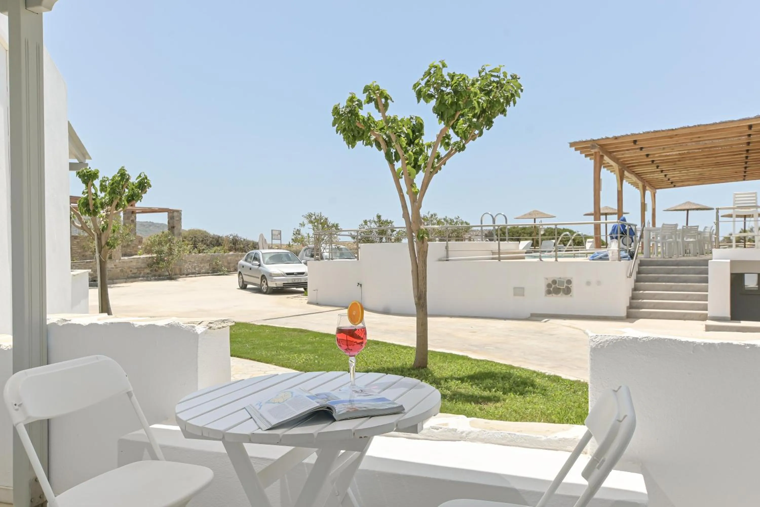 Property building in Golden Sand