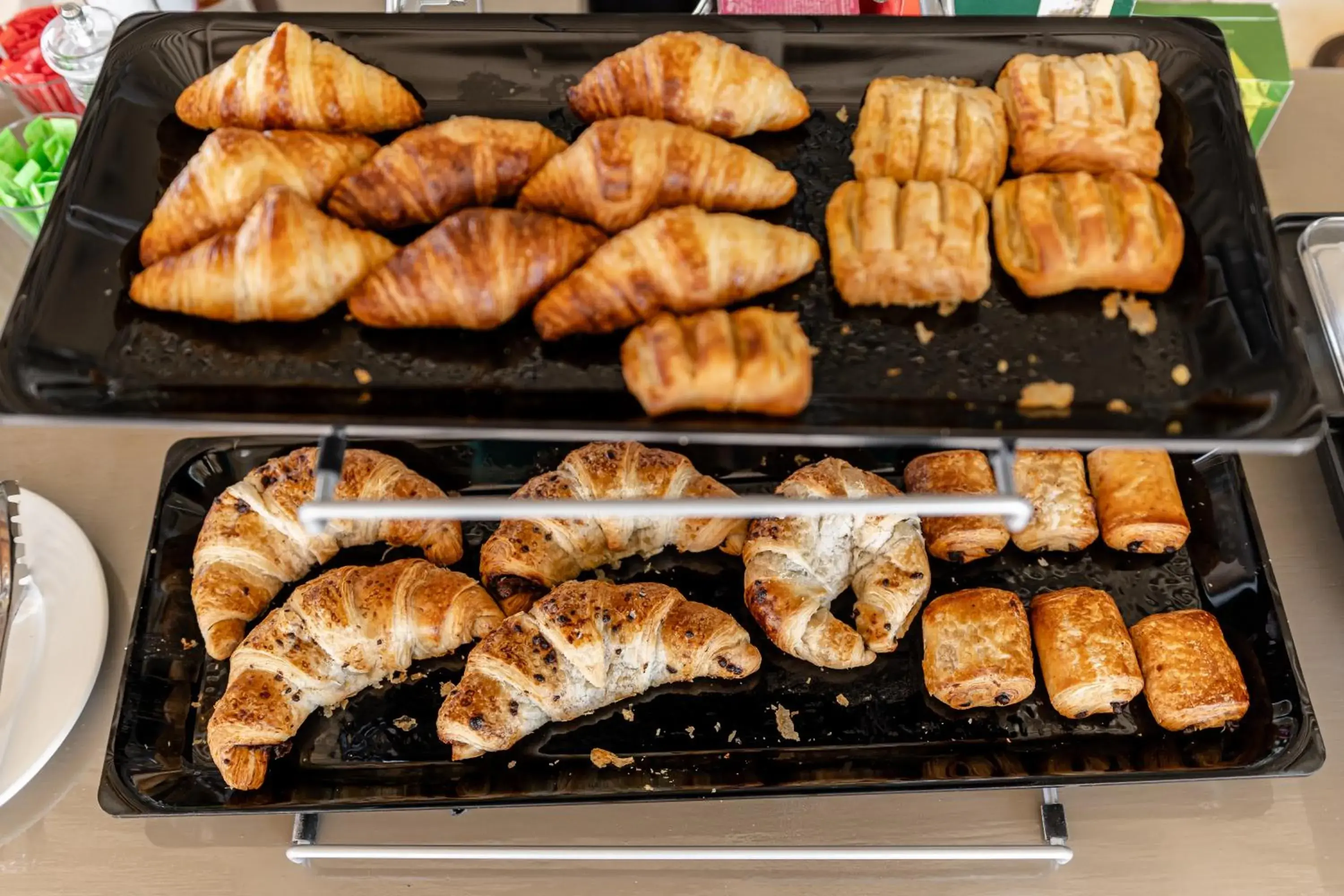 Property building in Golden Sand Property building in Golden Sand